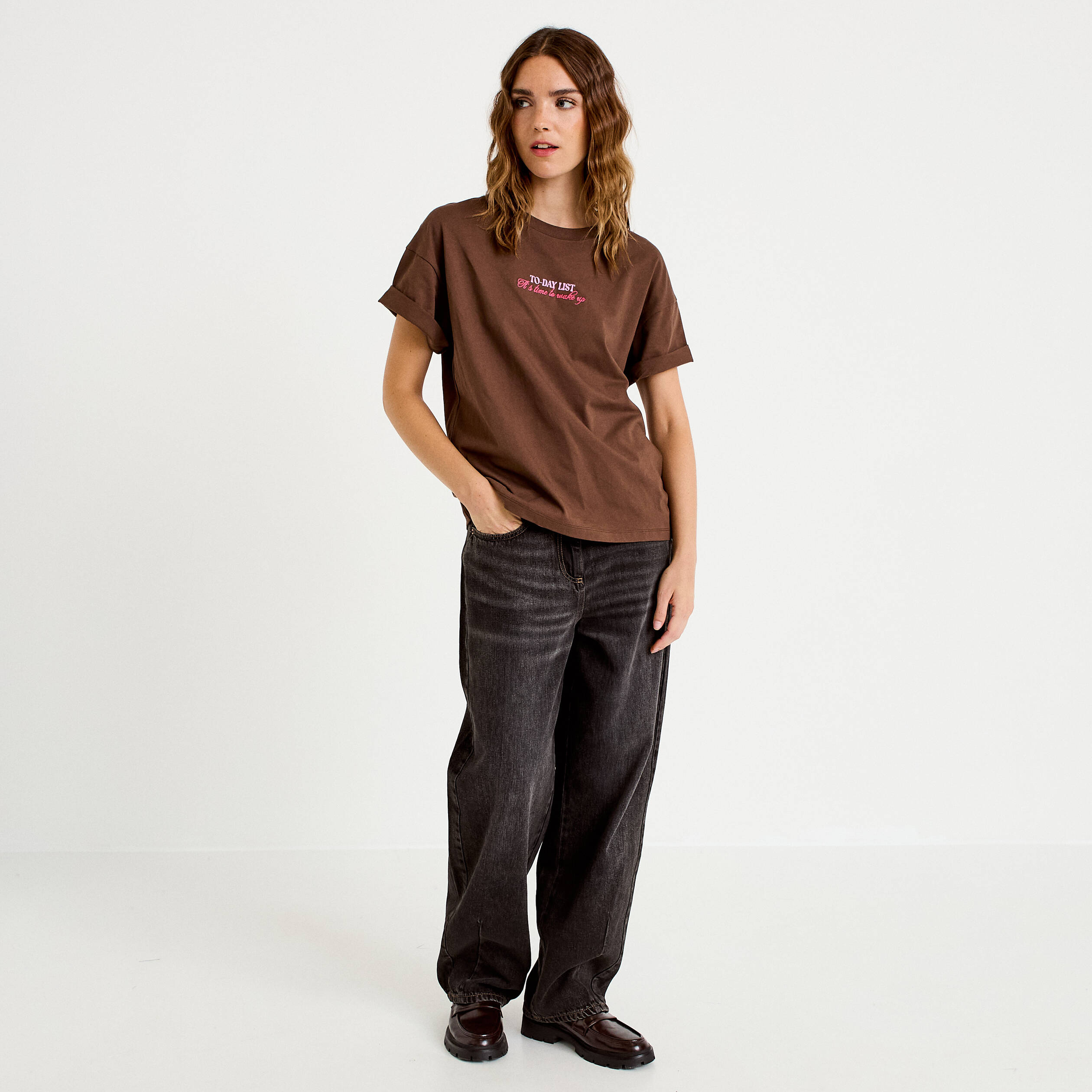 T-shirt oversize manches courtes marron fonc&eacute; femme