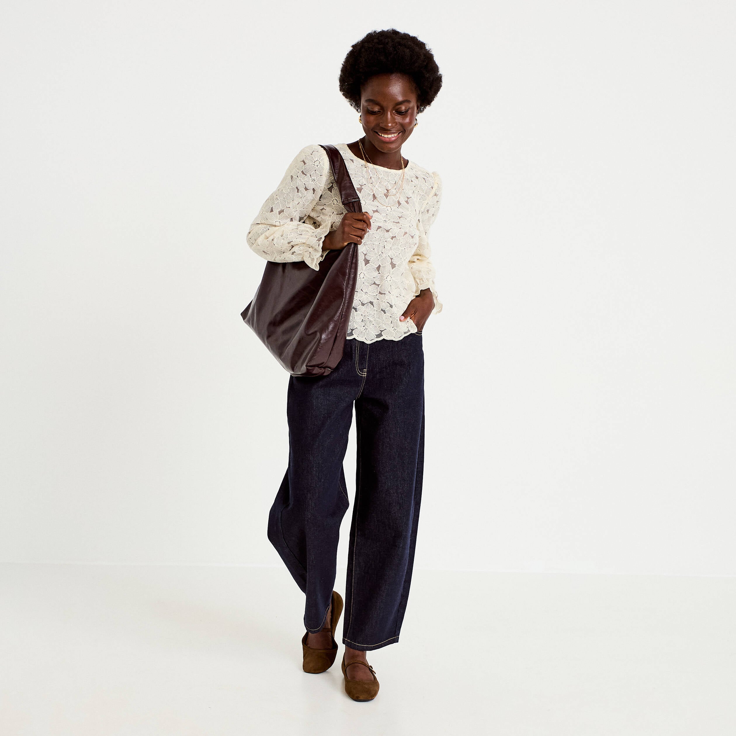 Blouse droite col v en dentelle ecru femme