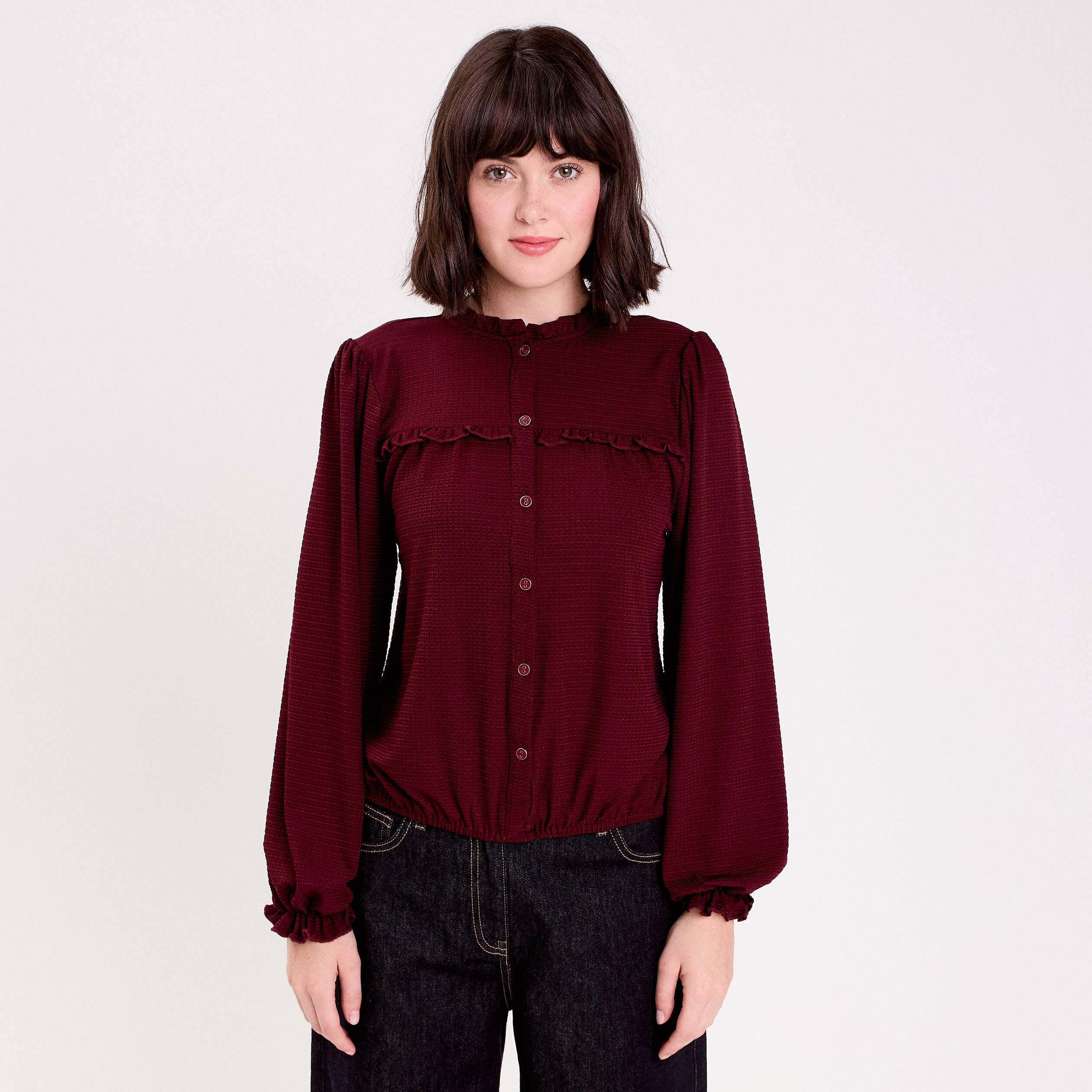 Blouse d&eacute;tails volants violet fonc&eacute; femme