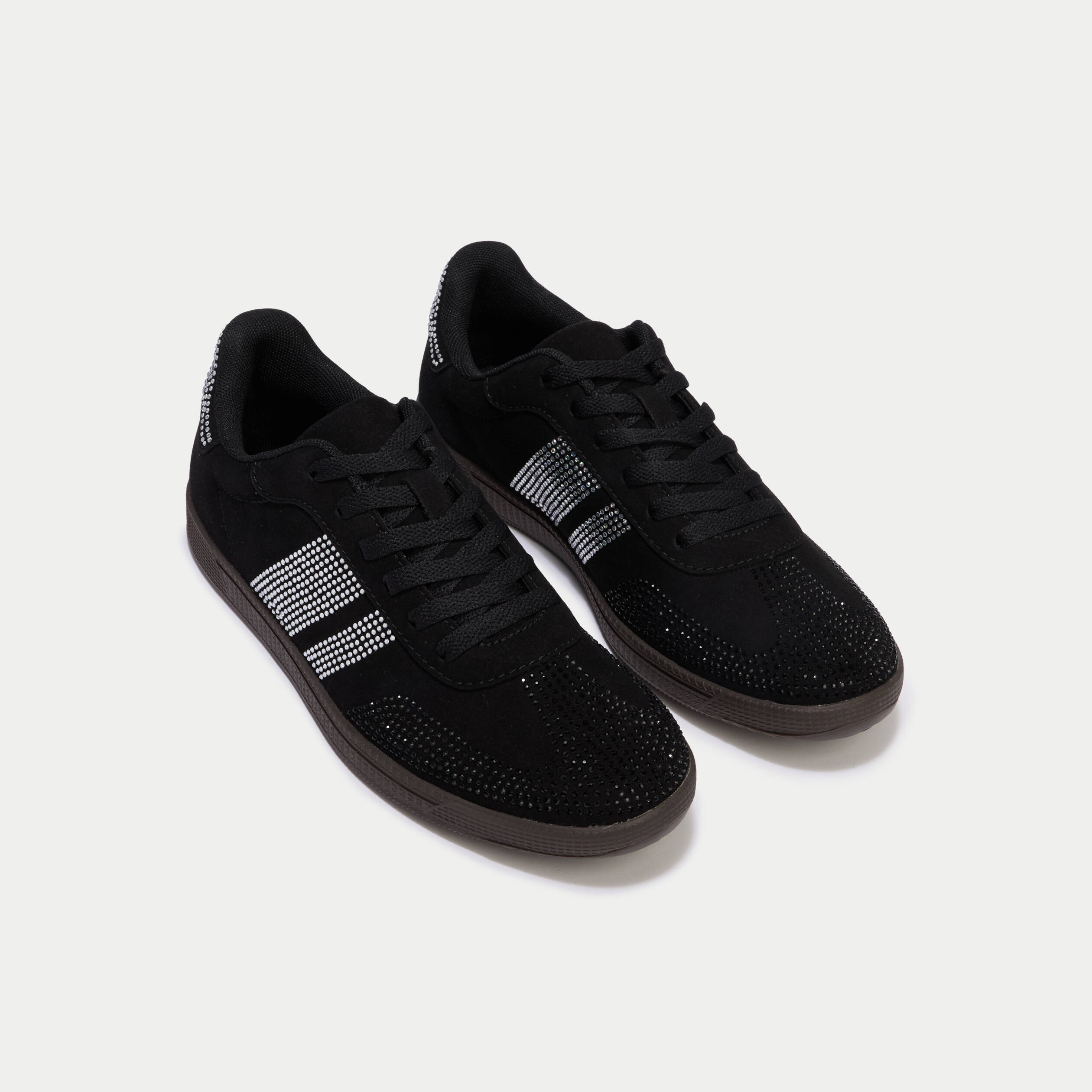 Baskets basses &agrave; lacets denim noir enduit femme