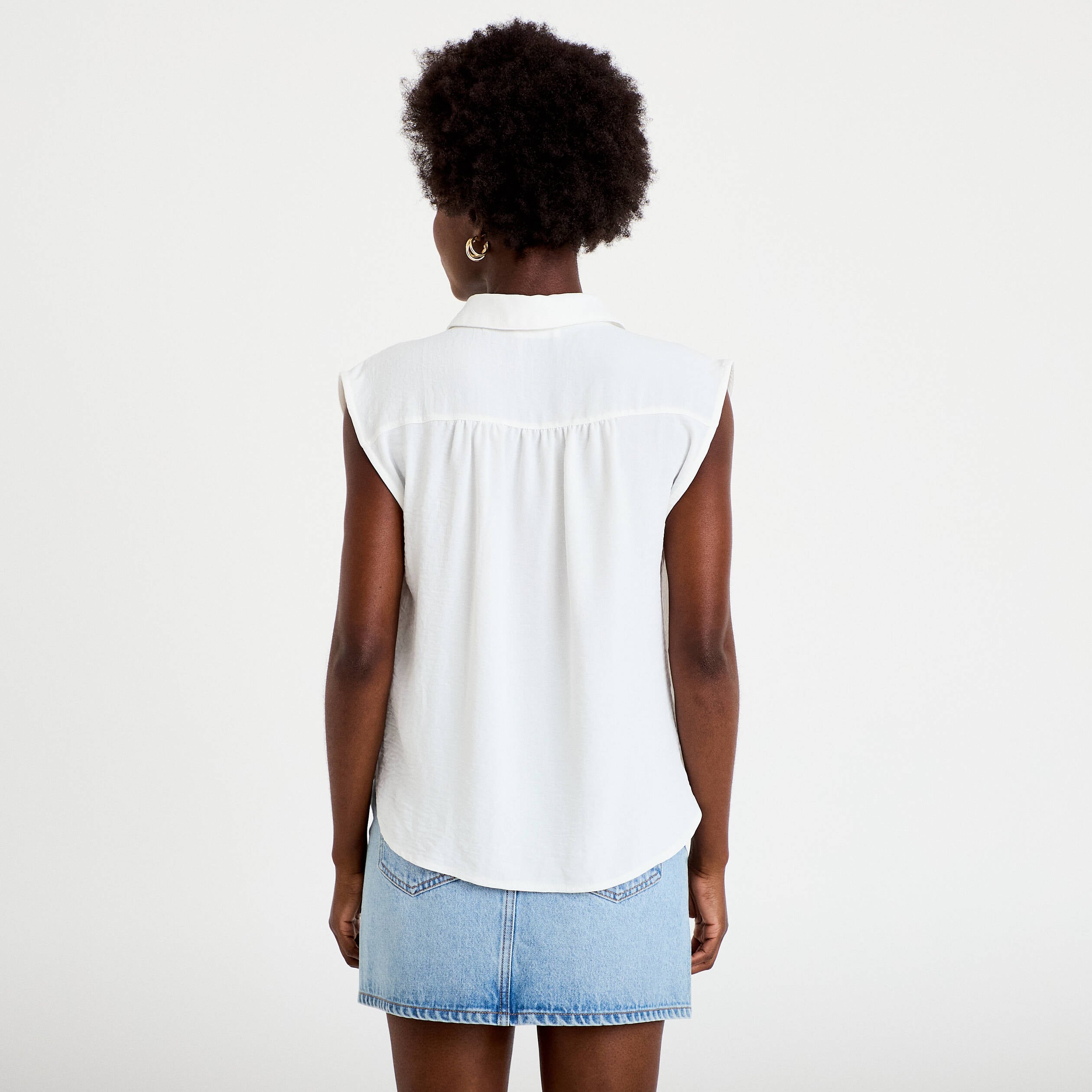 Chemise ample sans manches pliss&eacute;e ecru femme