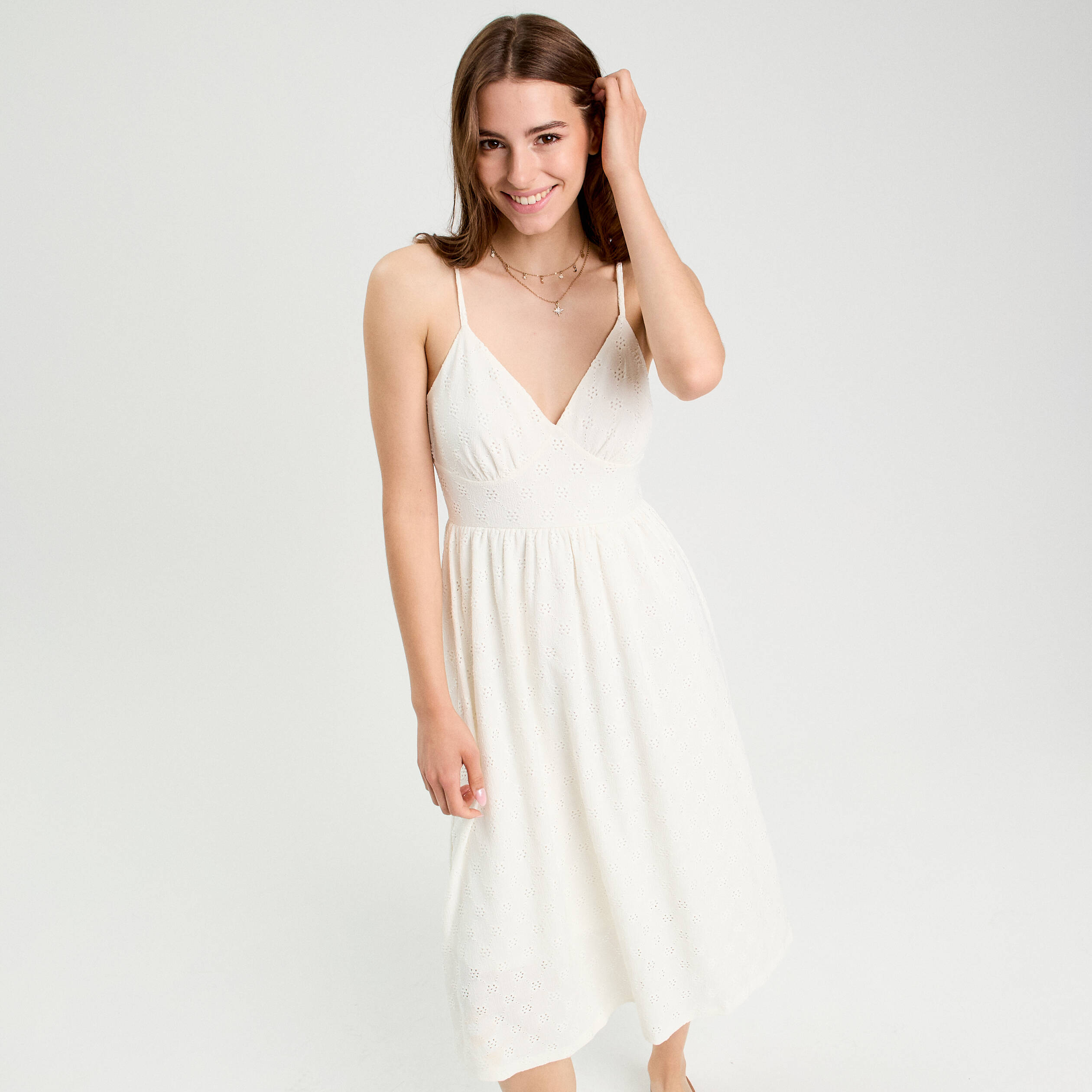robe longue evasee ajouree ecru femme Robe longue évasée ajourée ecru femme