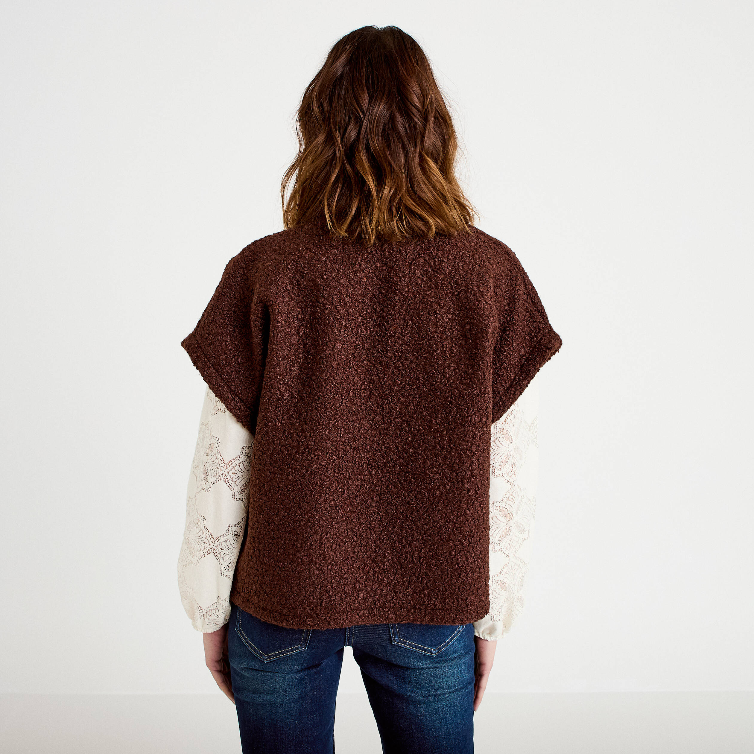Gilet polaire manches courtes marron fonc&eacute; femme