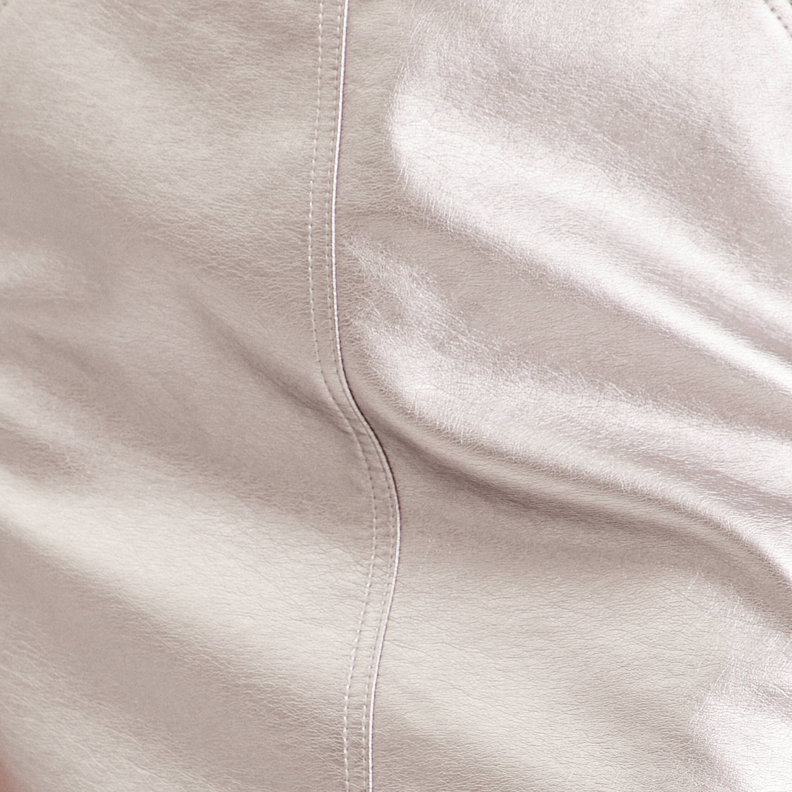 Jupe droite simili cuir gris argent femme