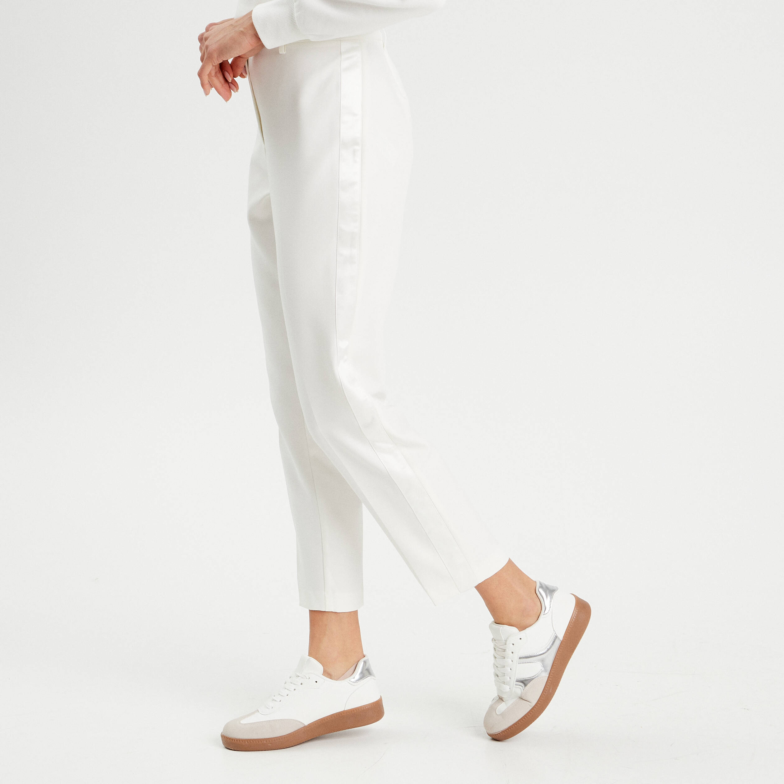Pantalon carotte bandes satin ecru femme