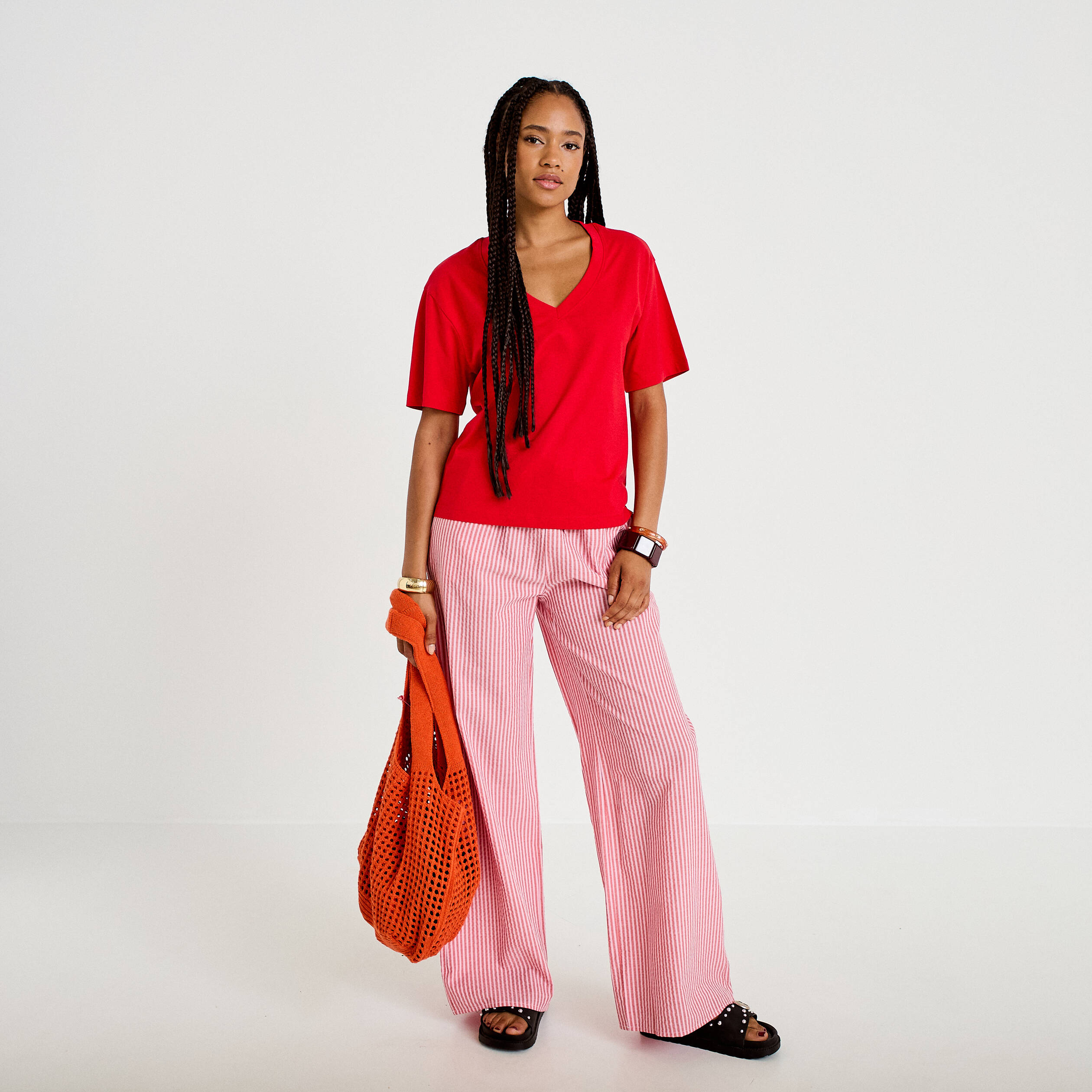 T-shirt col v manches courtes rouge femme
