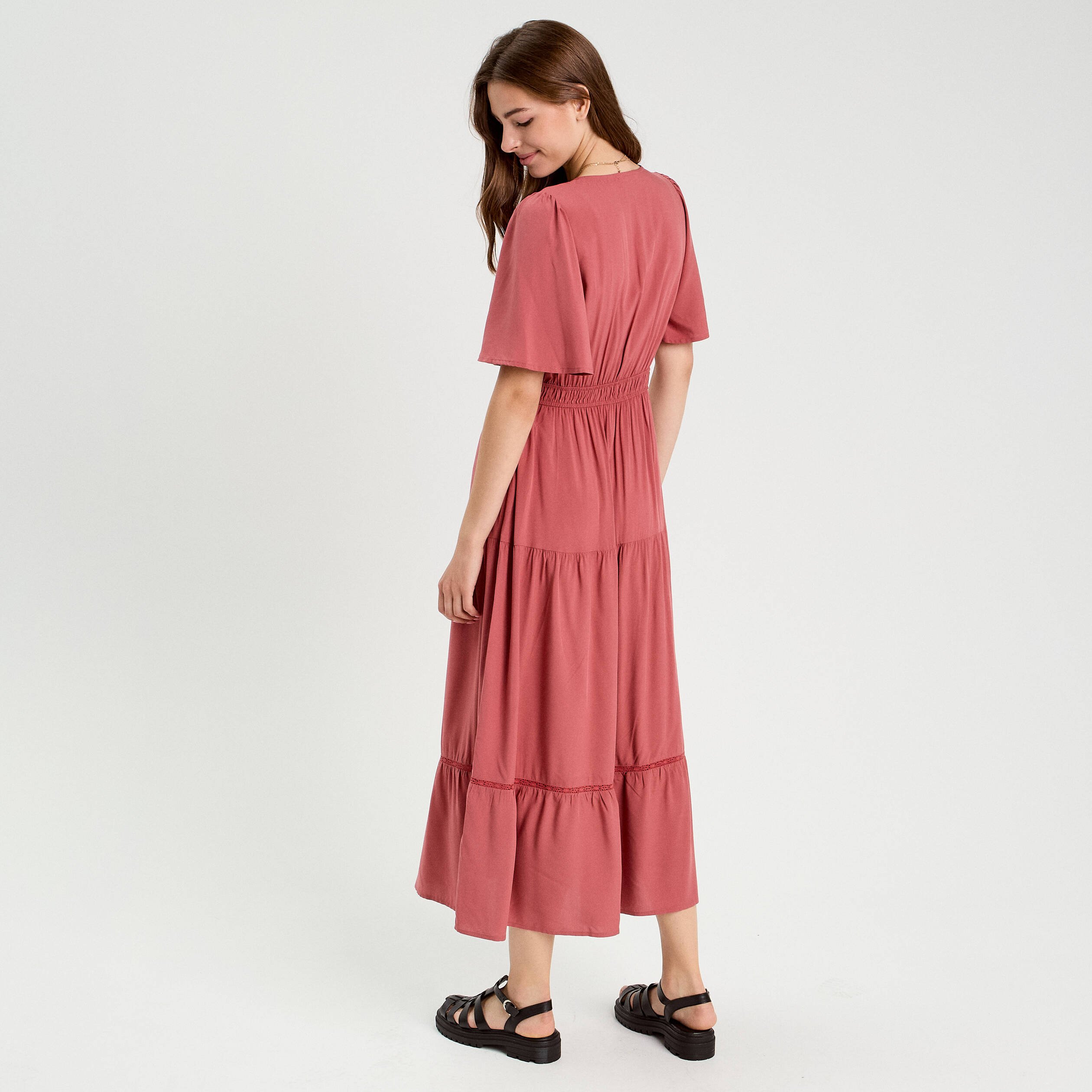 robe longue evasee vieux rose femme Robe longue évasée vieux rose femme