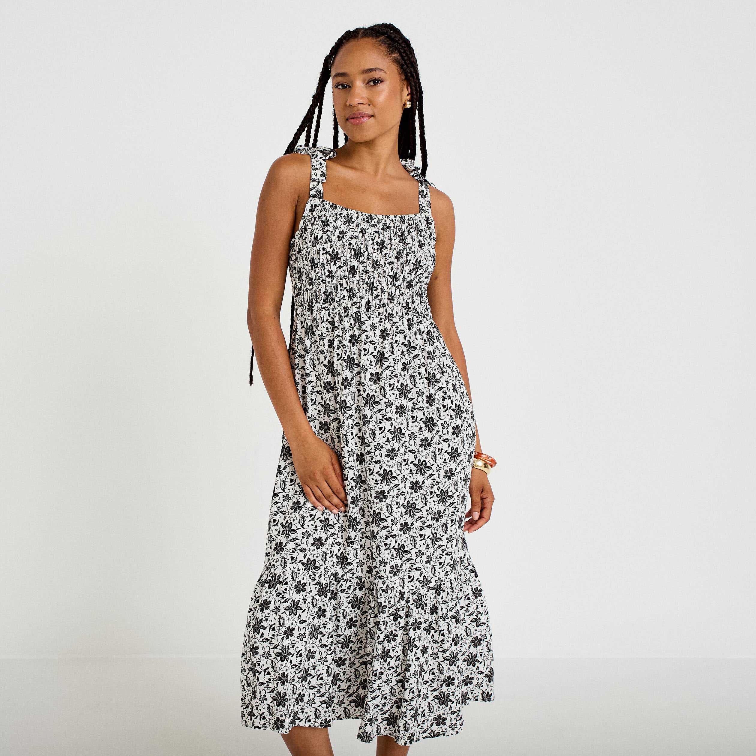 Robe longue &eacute;vas&eacute;e col carr&eacute; noir femme