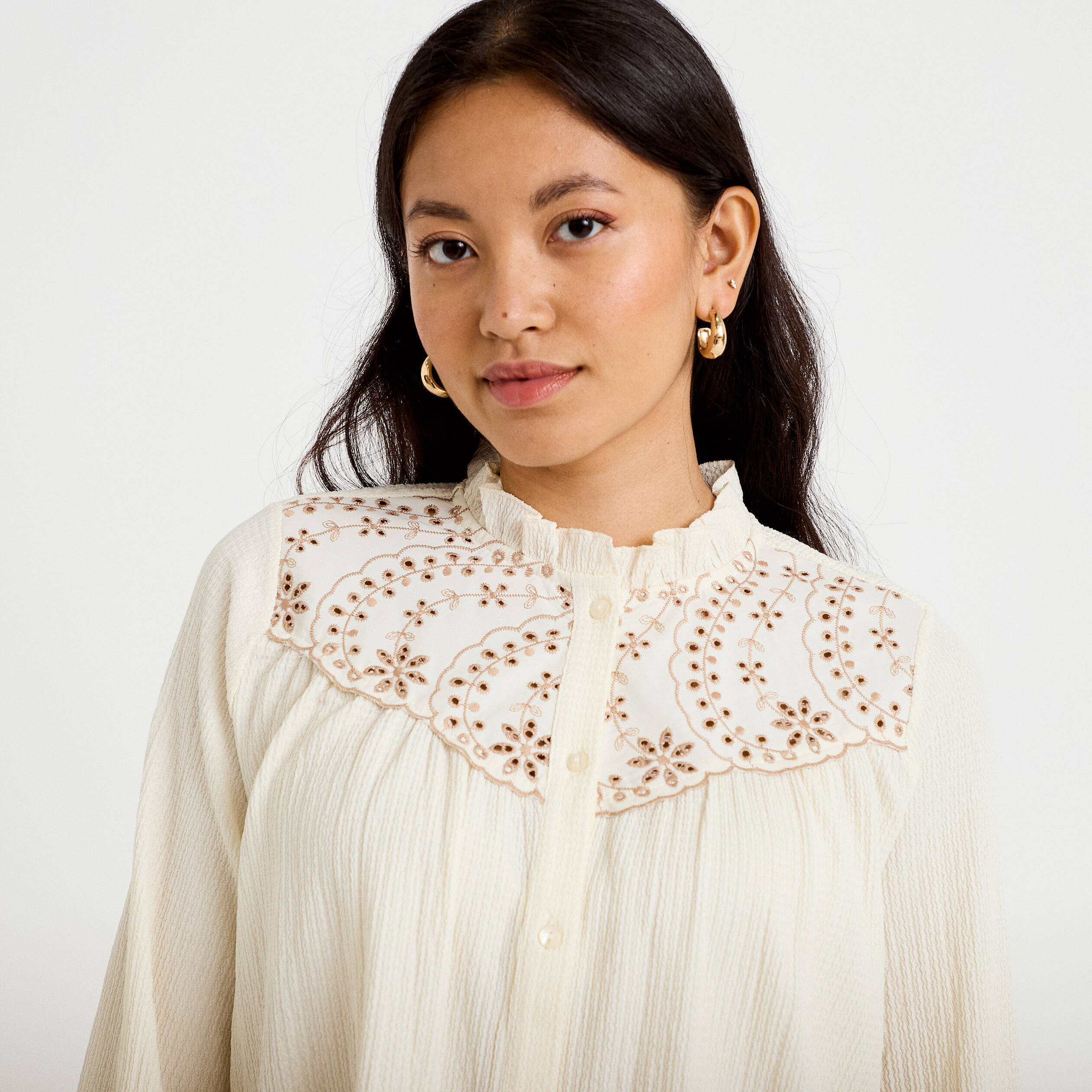 Blouse droite manches longues pliss&eacute;e ivoire femme