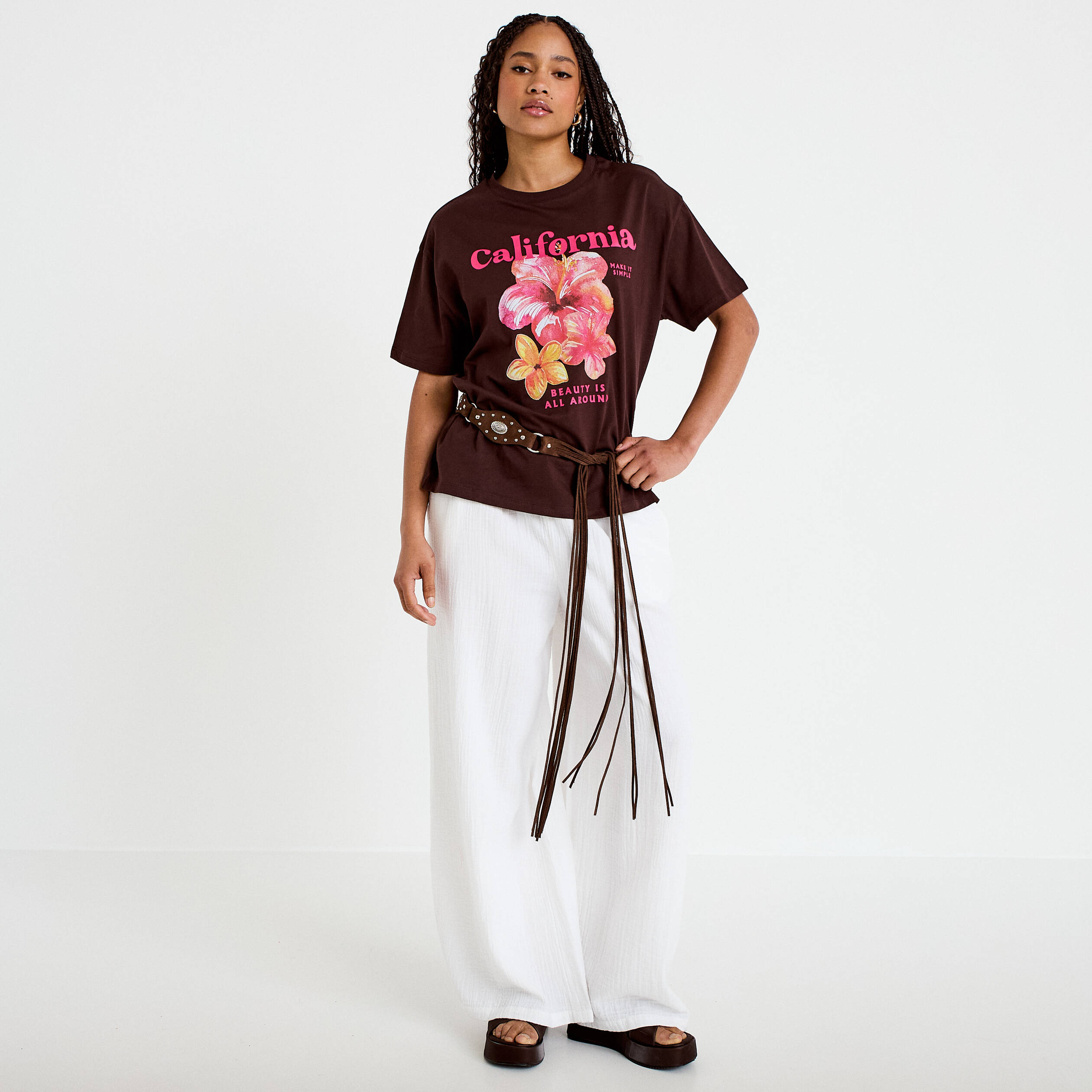 T-shirt col rond manches courtes marron femme
