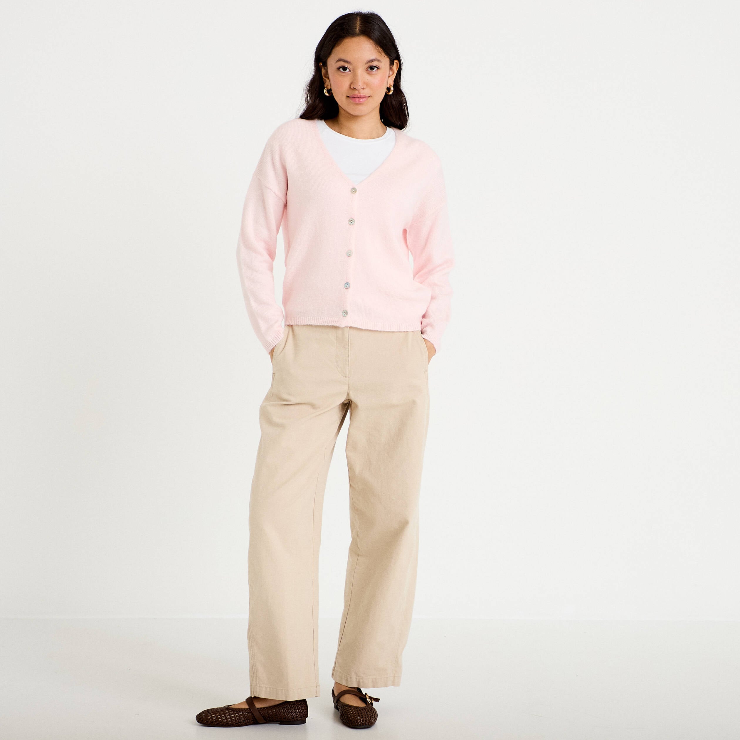 Gilet boutonn&eacute; avec col en V rose clair femme