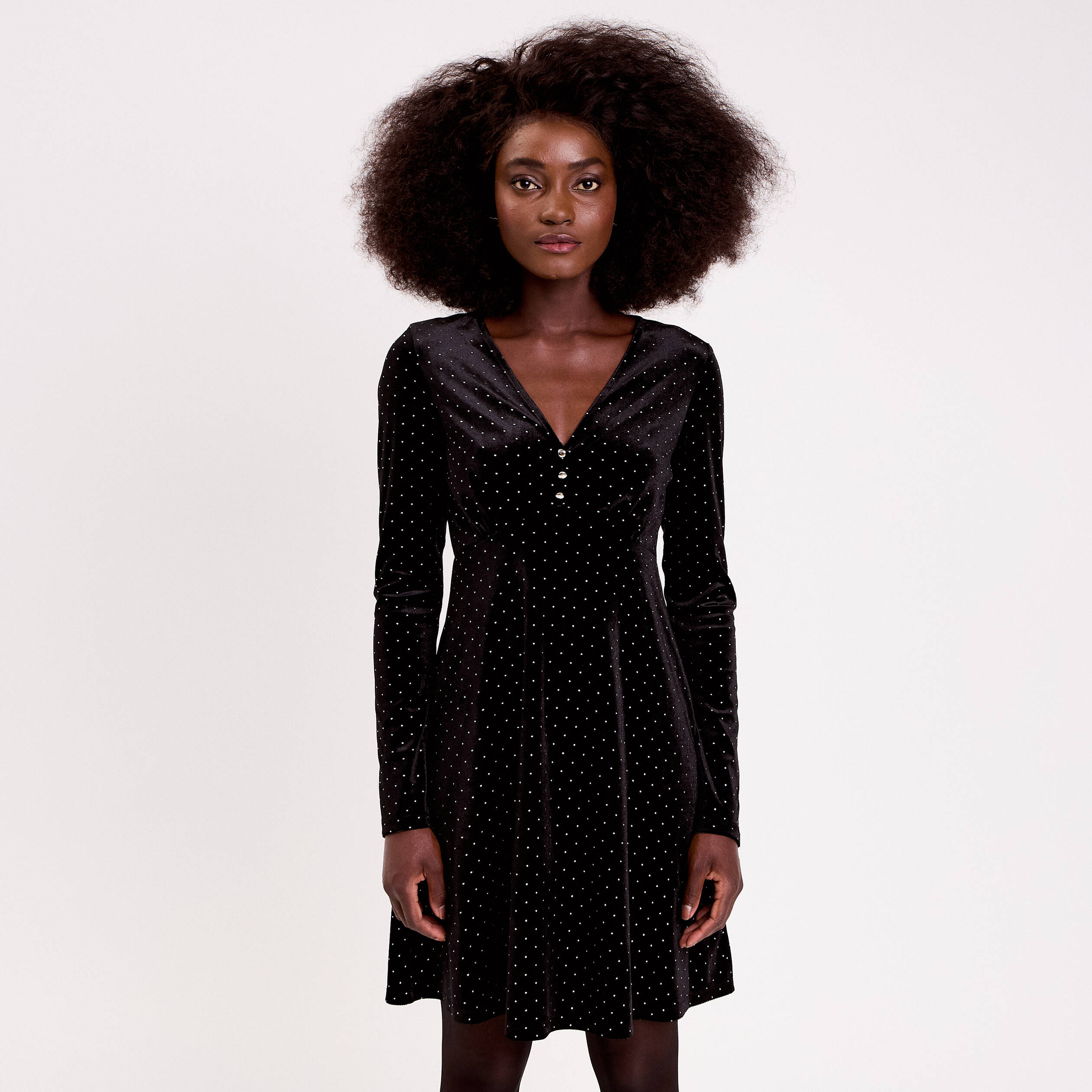 Robe patineuse courte velours col v noir femme