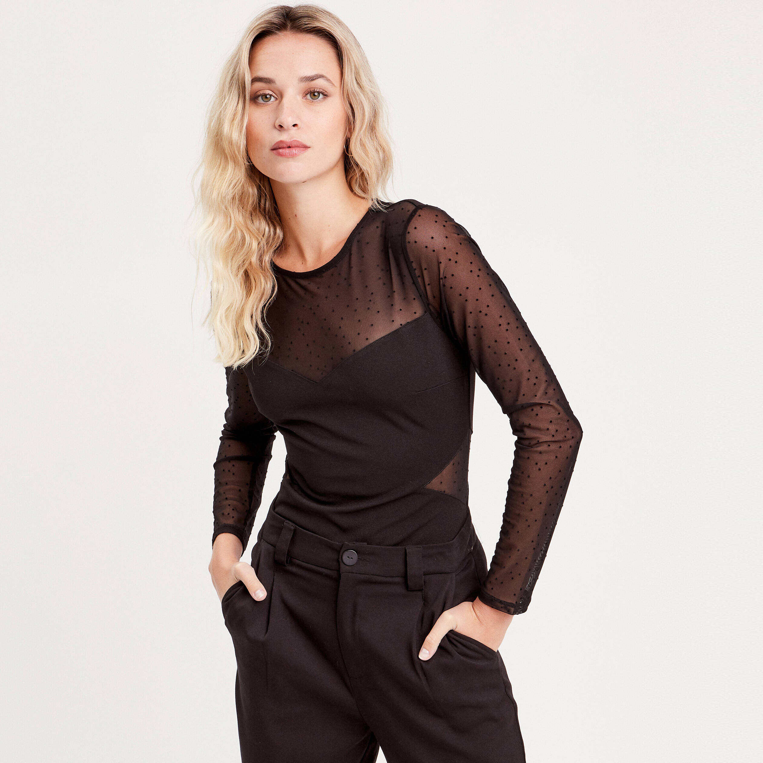 Body manches longues en plumetis noir femme