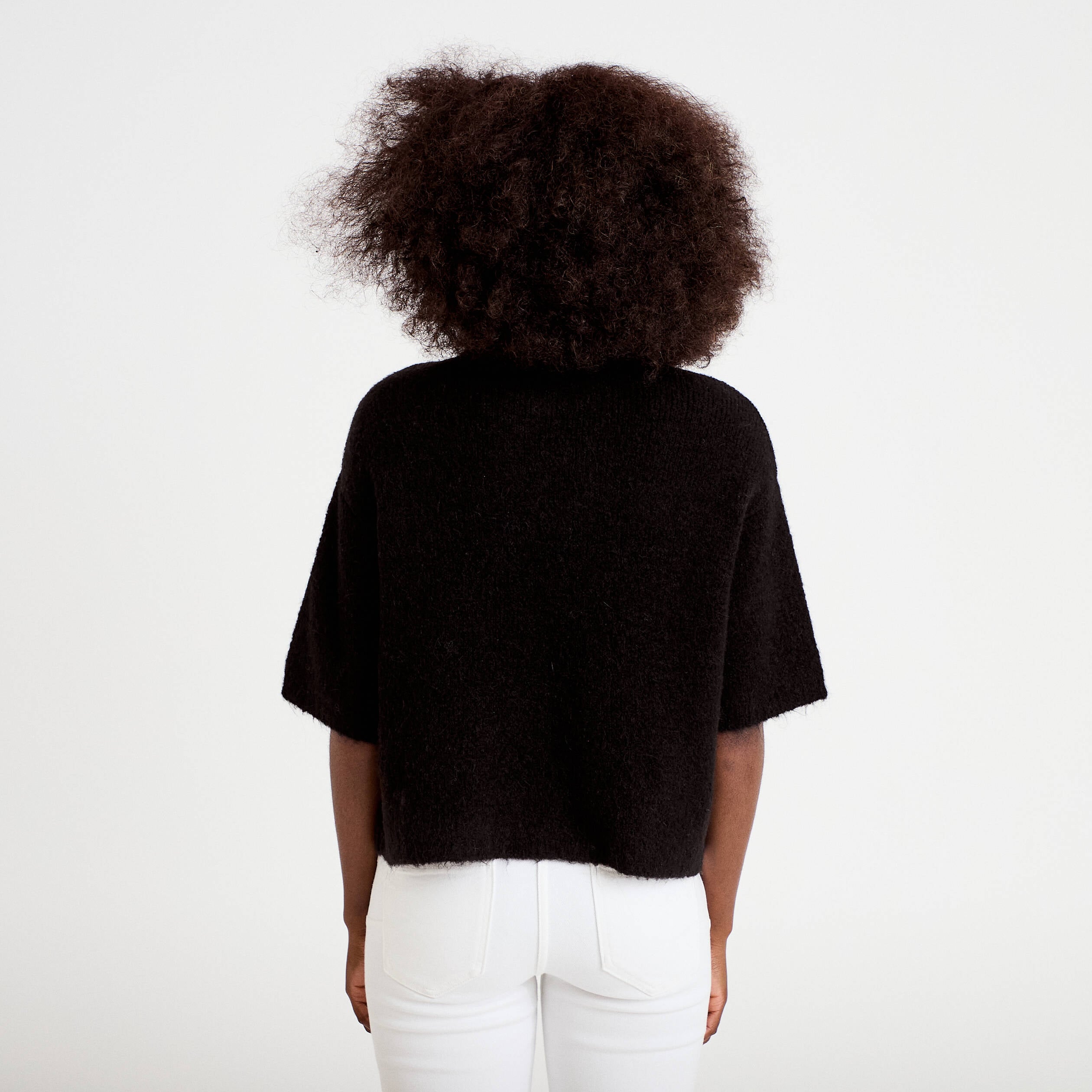 Pull manches courtes noir femme