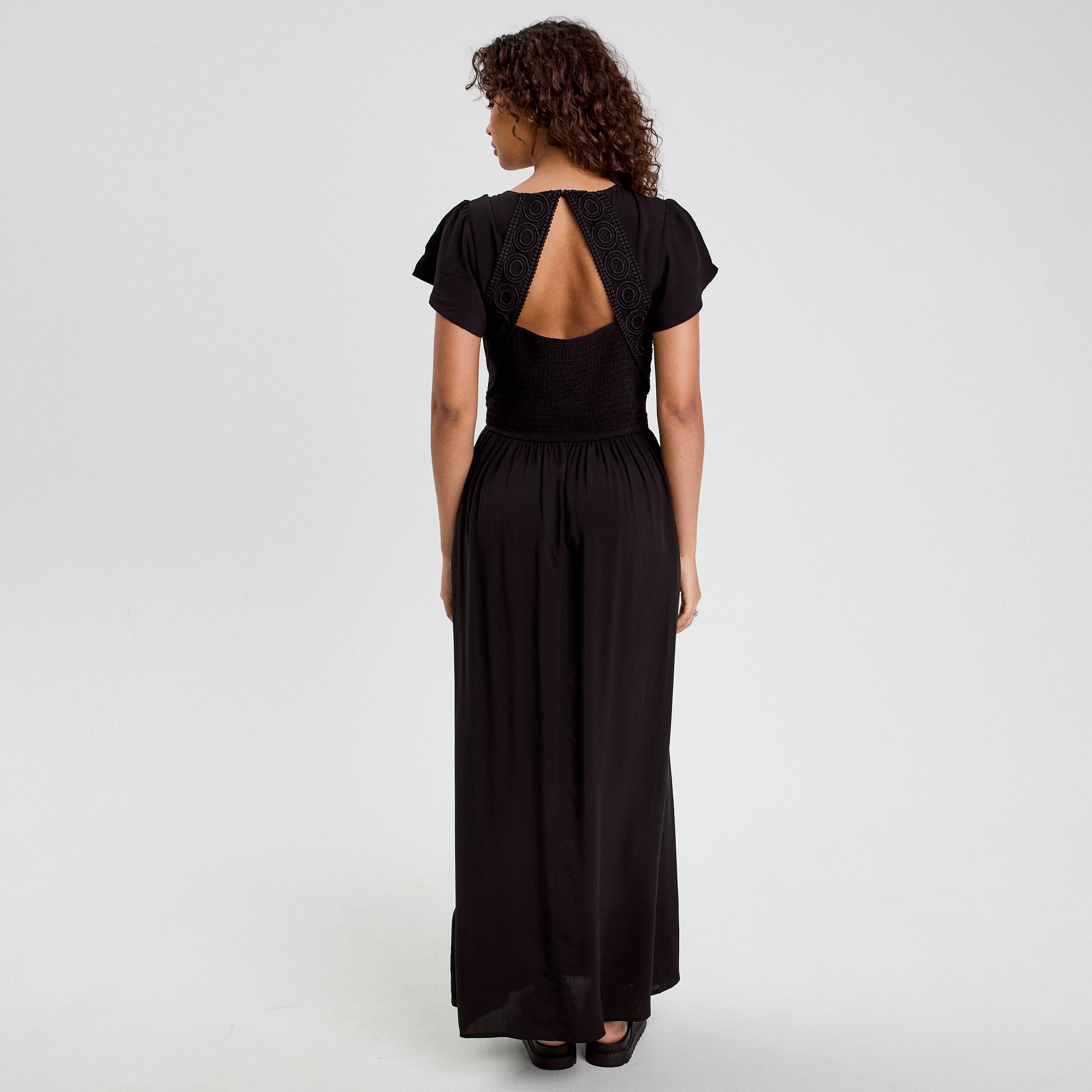robe longue evasee noir femme Robe longue évasée noir femme