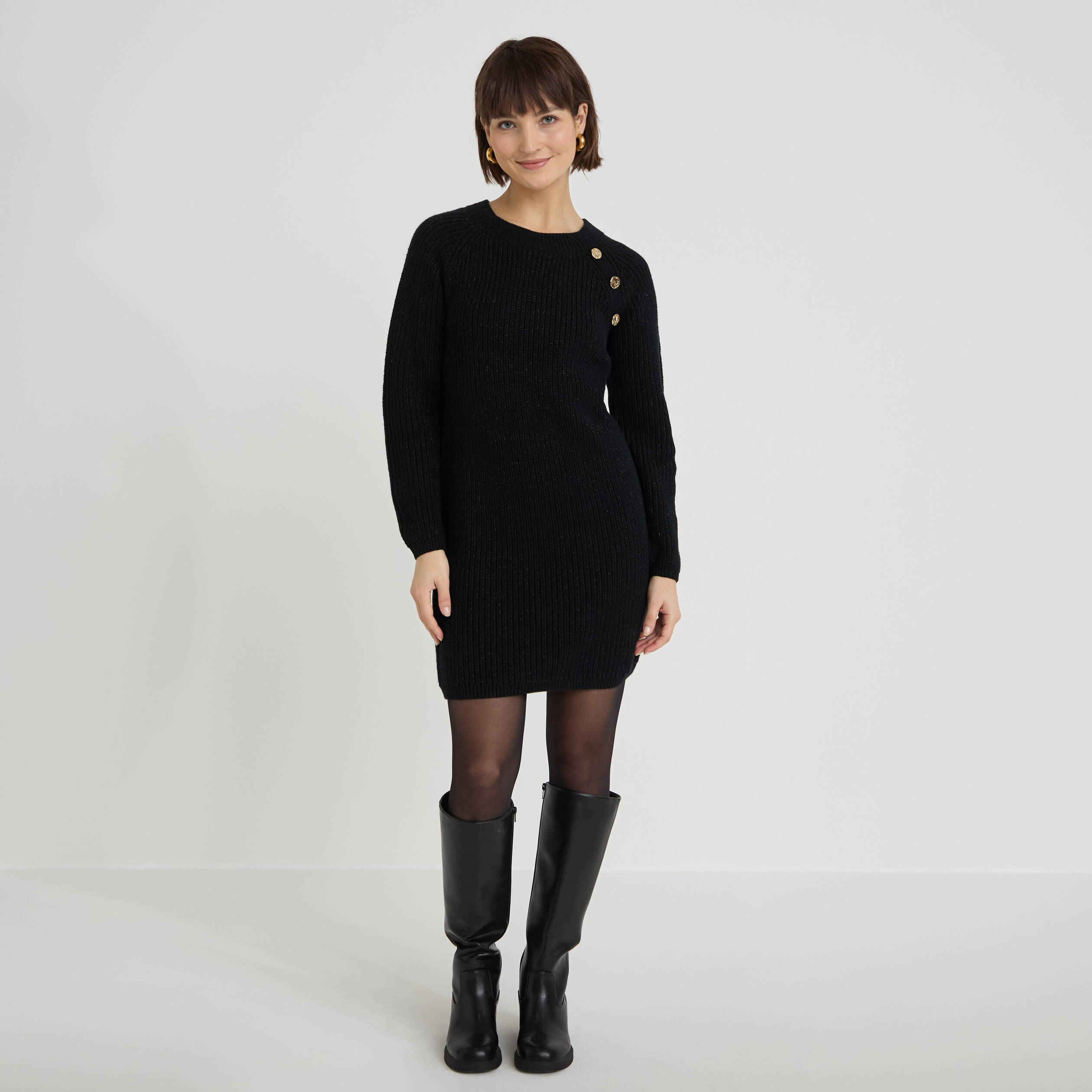 Robe pull d&eacute;tails de boutons noir femme