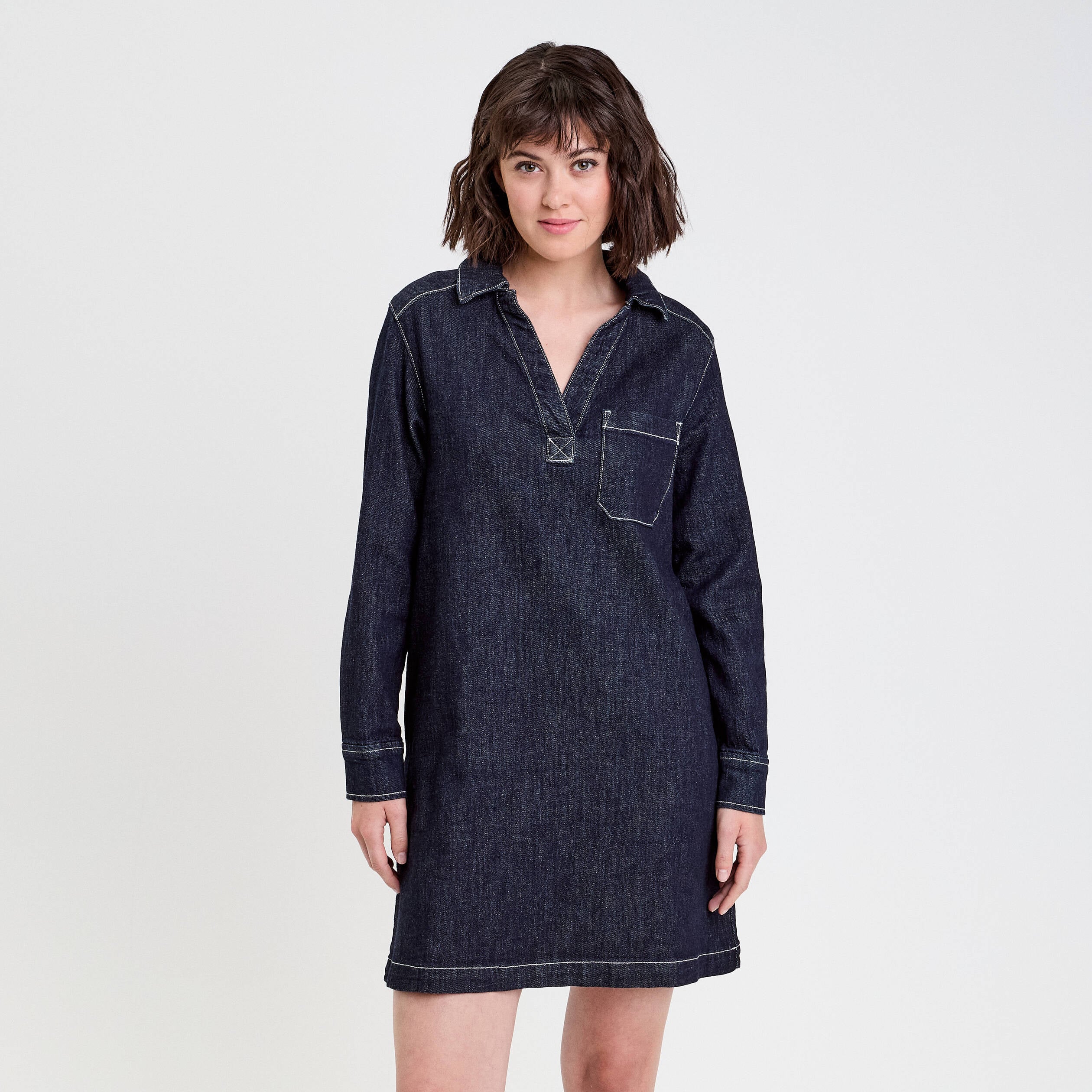 Robe droite courte col v en jean denim brut femme