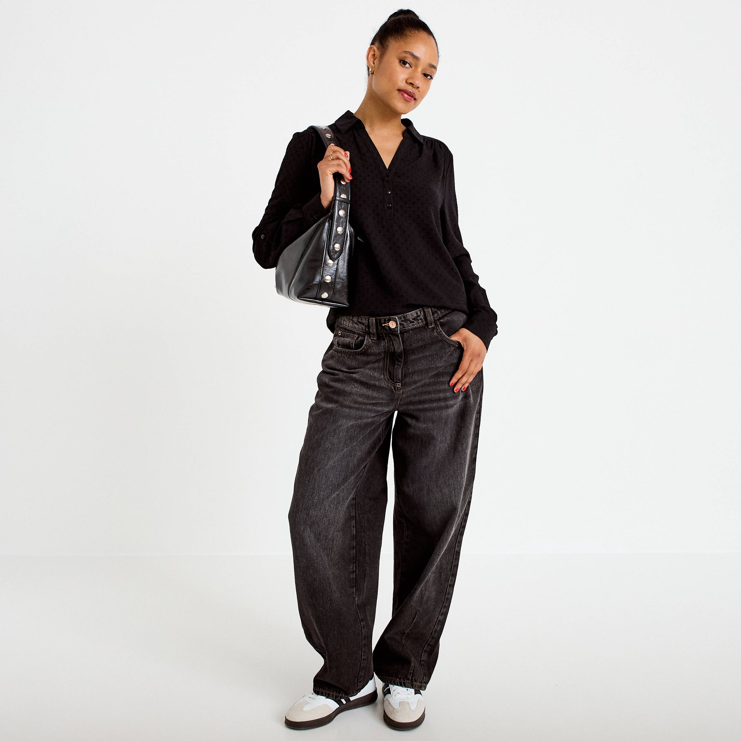 Blouse droite manches longues noir femme