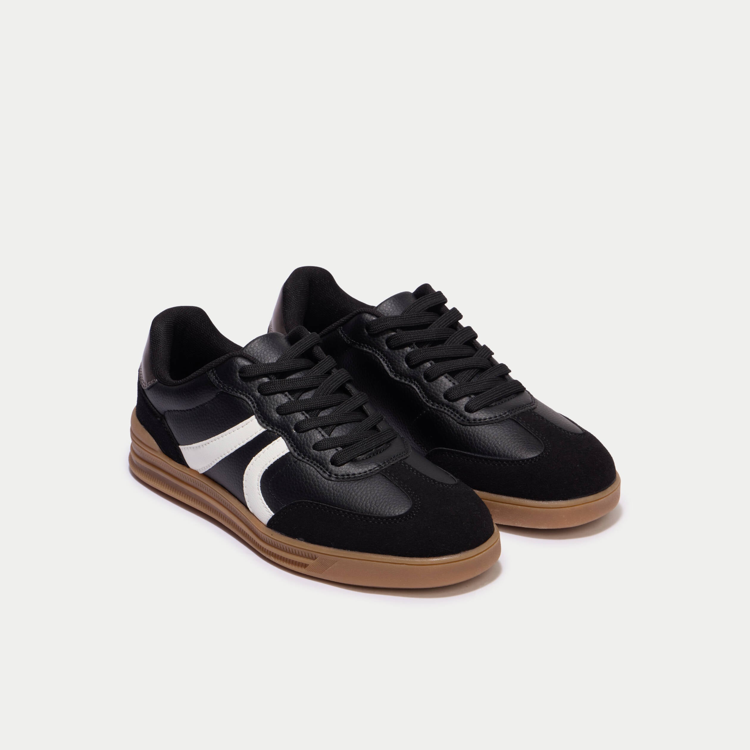 Baskets basses noir femme