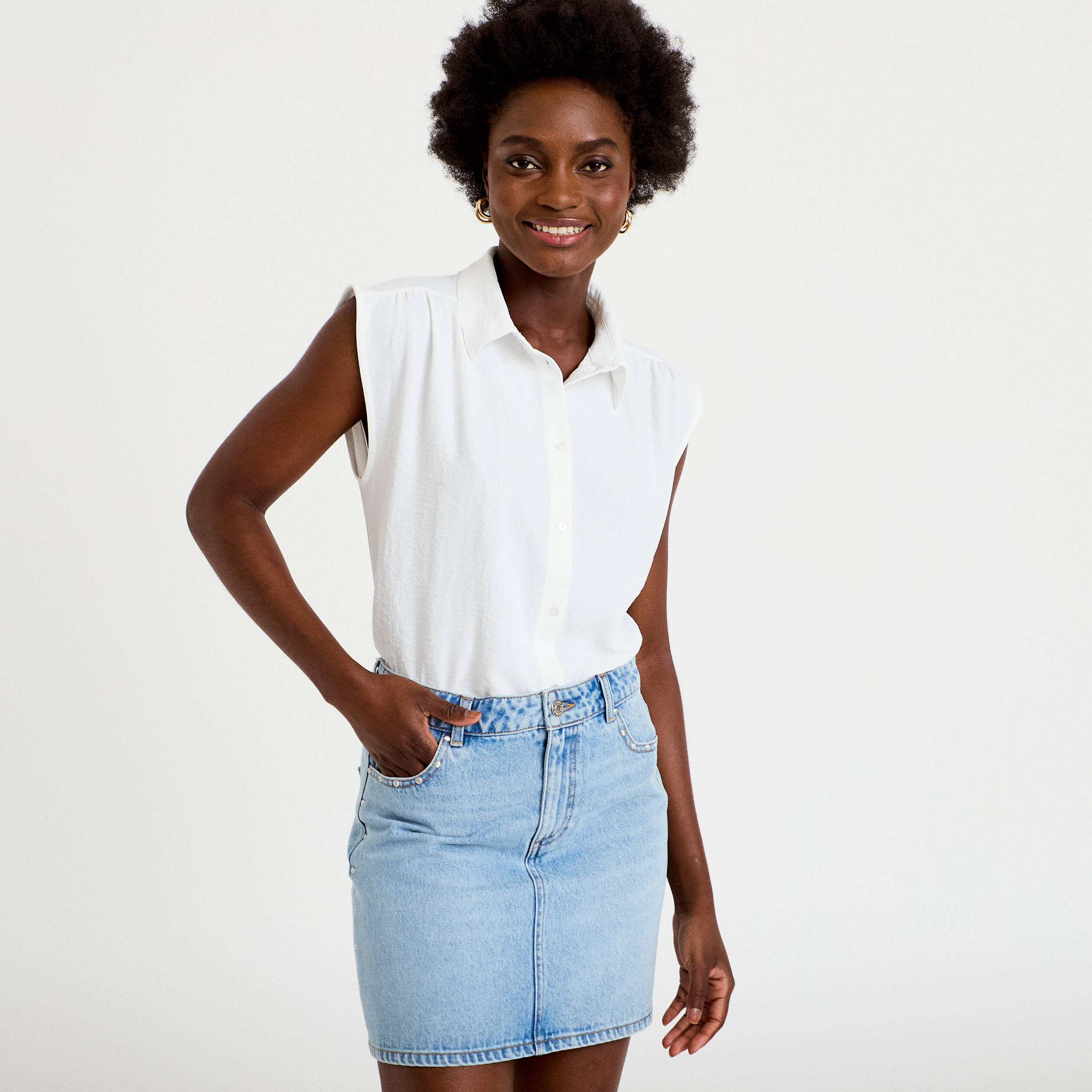 Jupe droite courte en jean clout&eacute;e denim double stone femme
