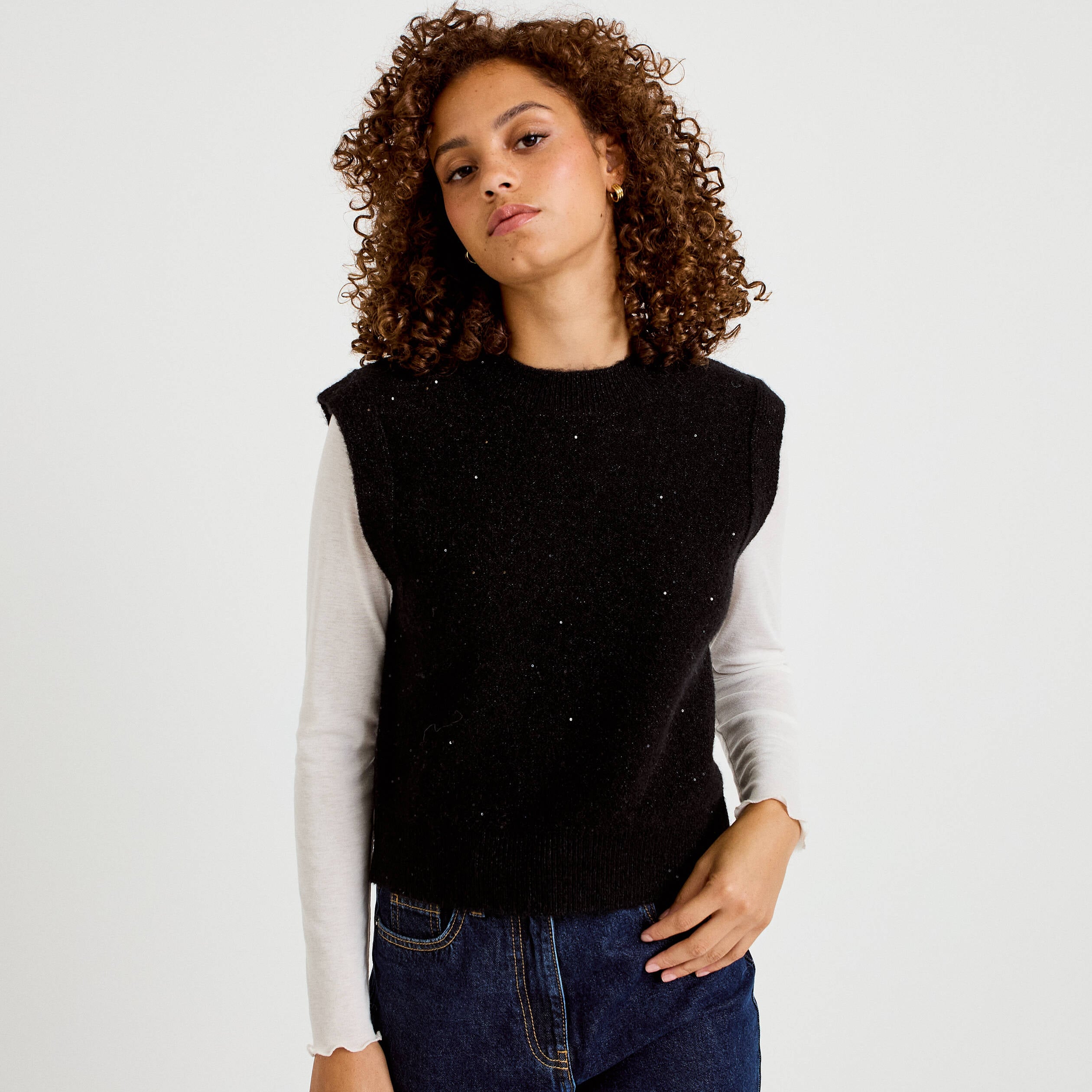 D&eacute;bardeur col rond avec sequin noir femme