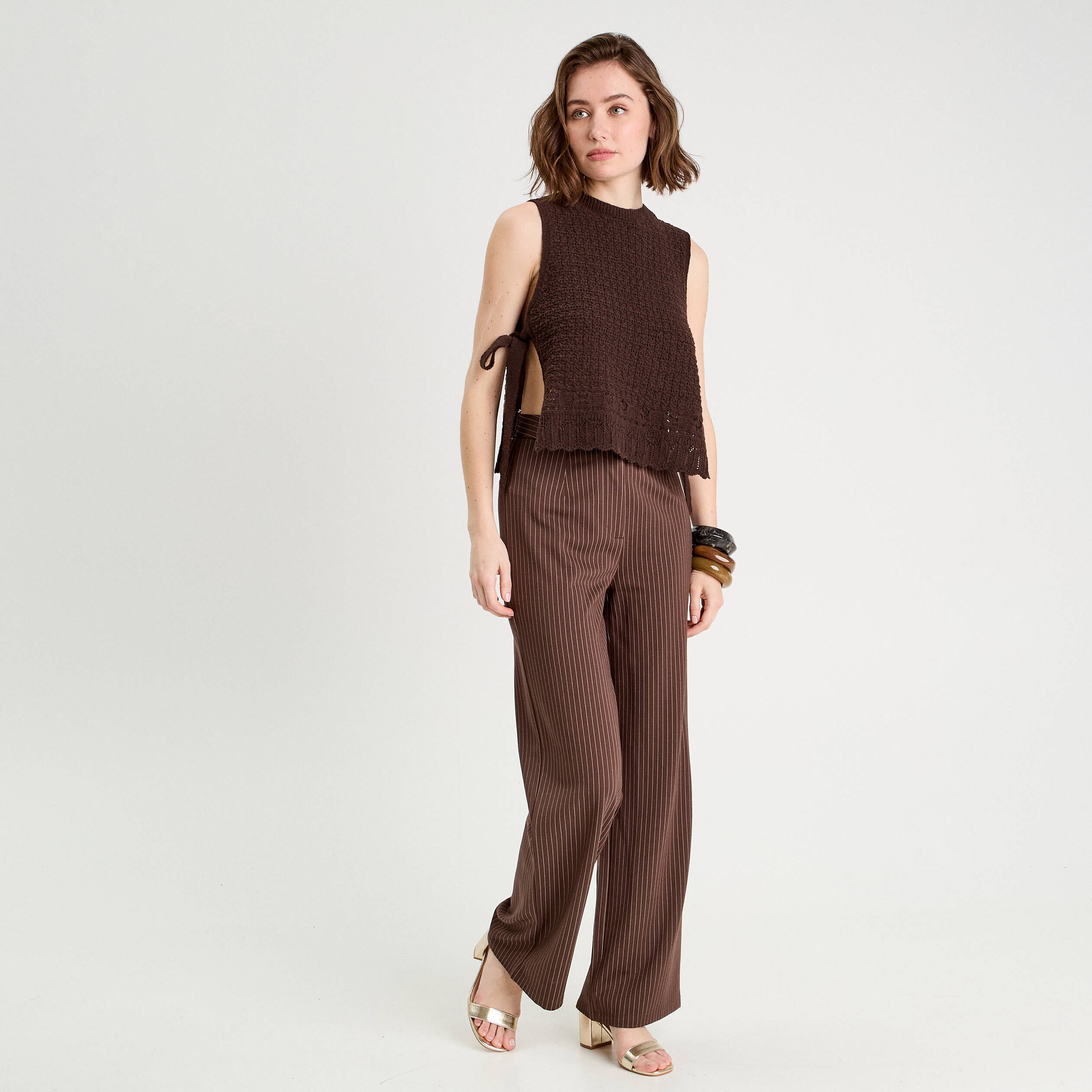 debardeur ajoure noue marron fonce femme Débardeur ajouré noué marron foncé femme