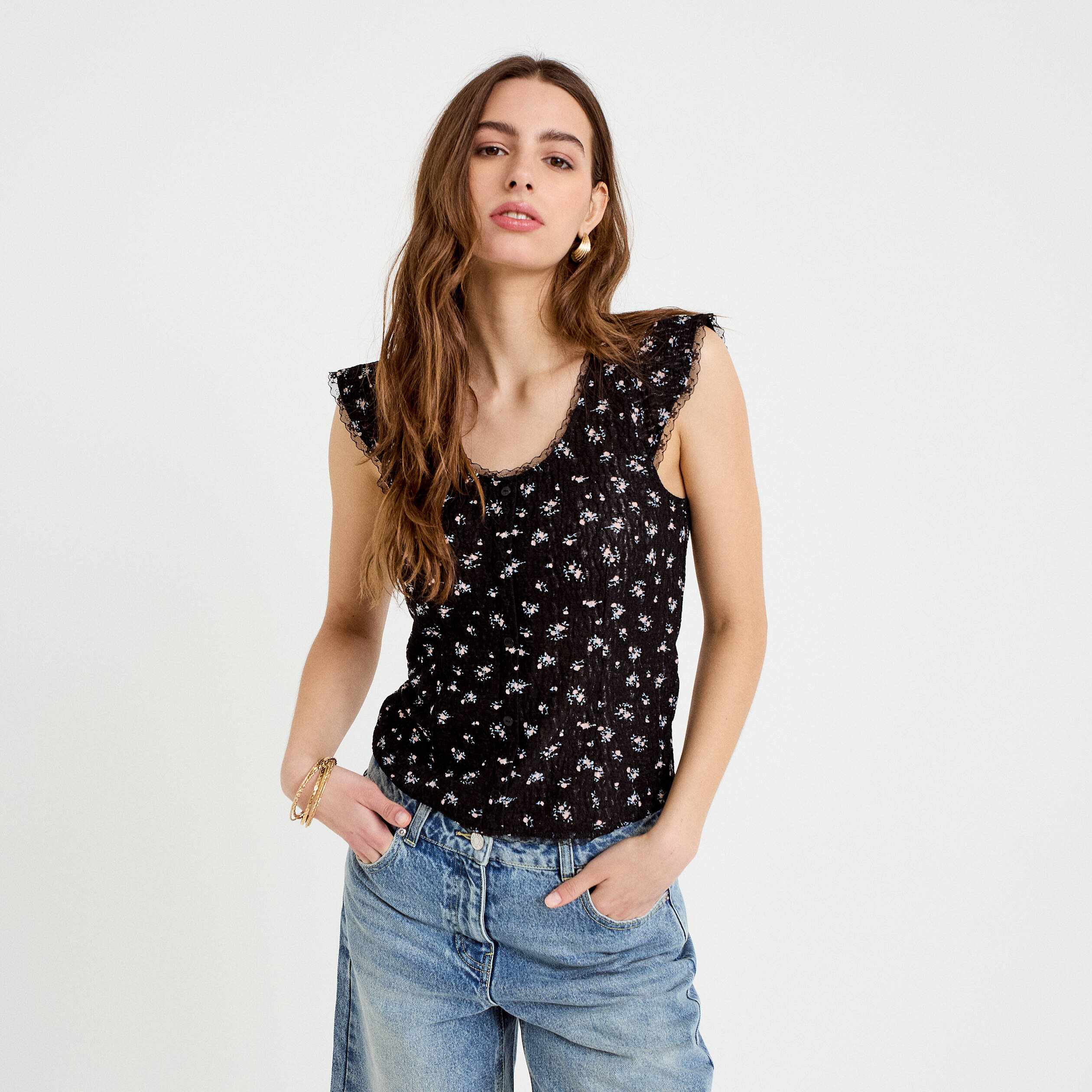 Top boutonn&eacute; d&eacute;tails dentelle noir femme