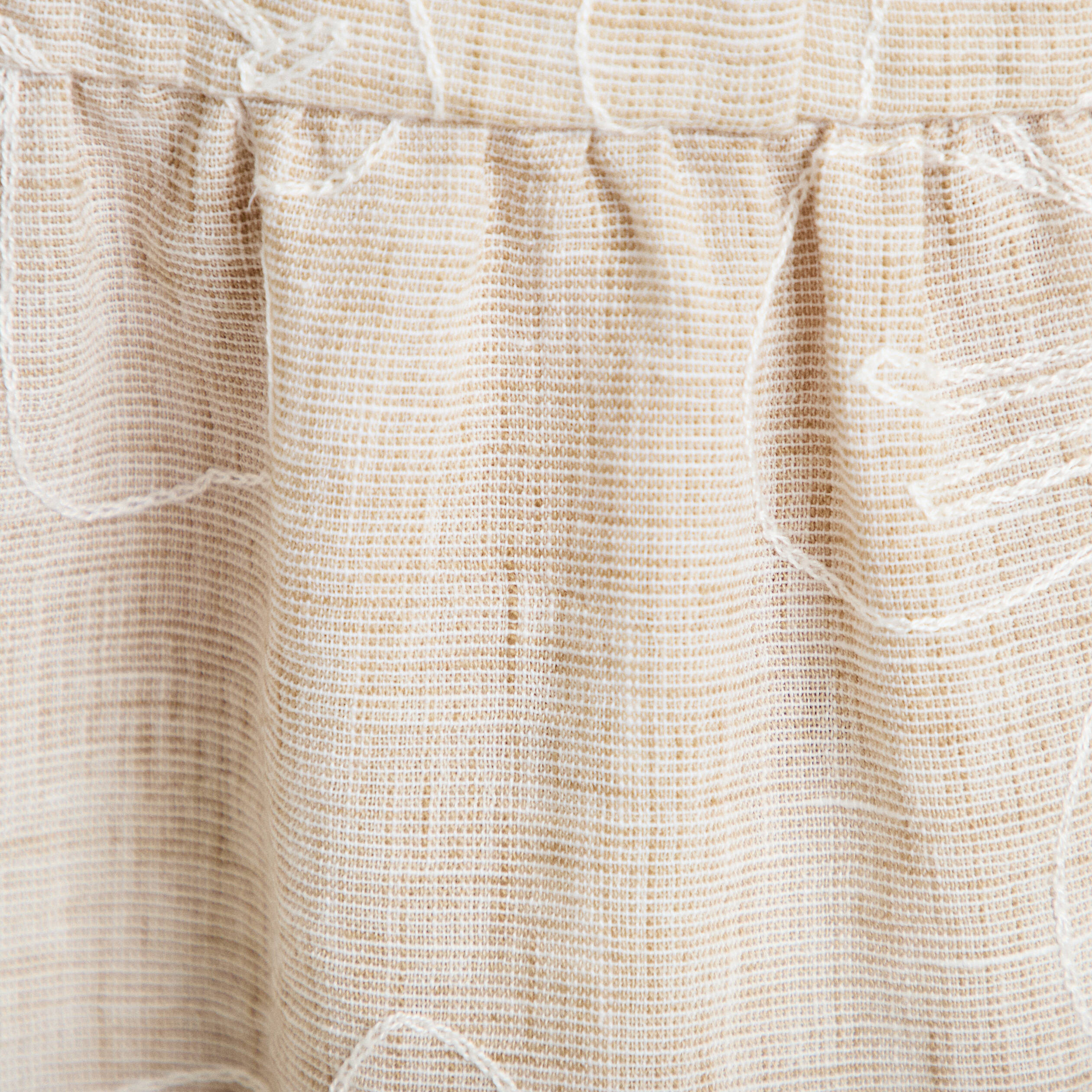 Top col v bretelles fines chin&eacute; beige femme