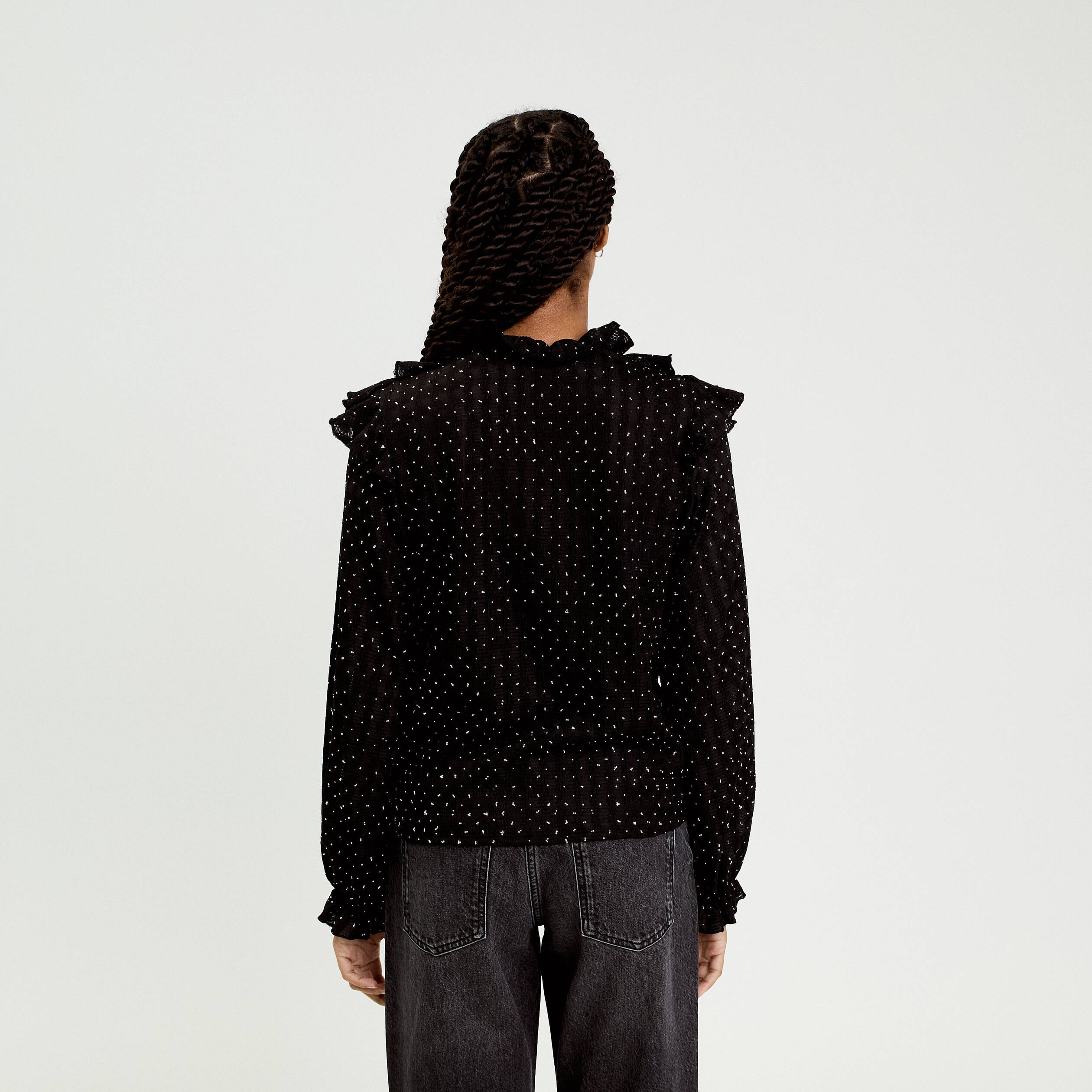 Blouse &agrave; volants noir femme