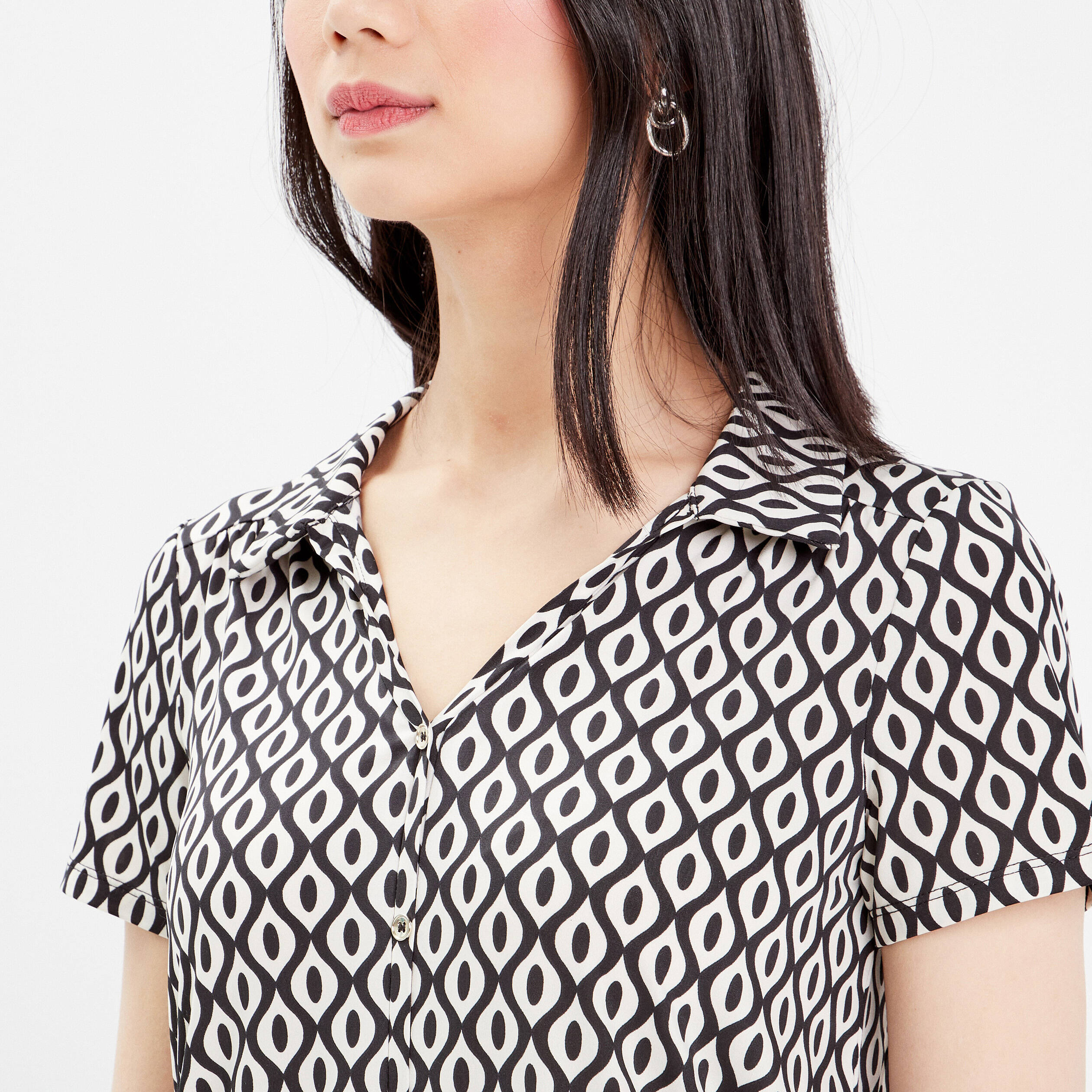blouse manches courtes noir femme Blouse manches courtes noir femme