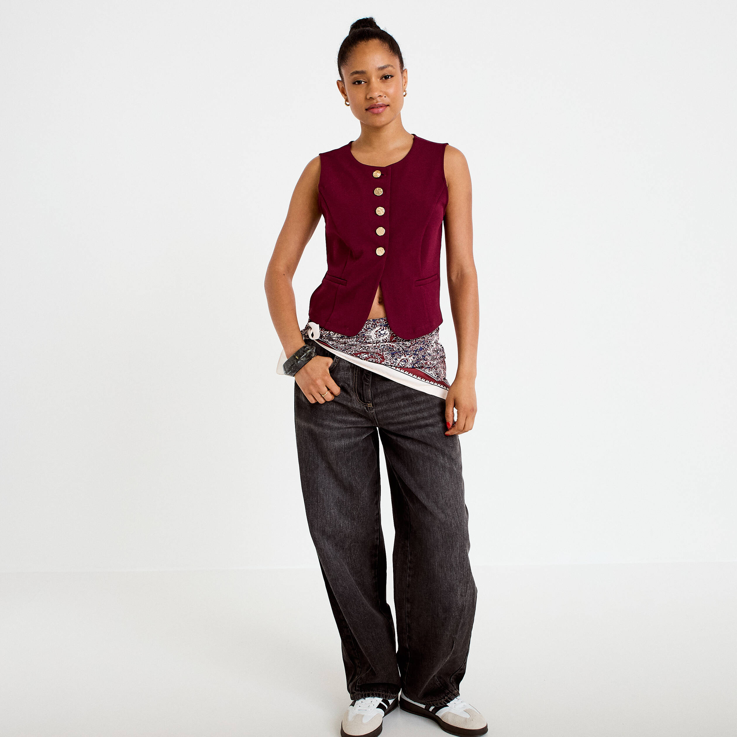 Gilet sans manches col rond bordeaux femme
