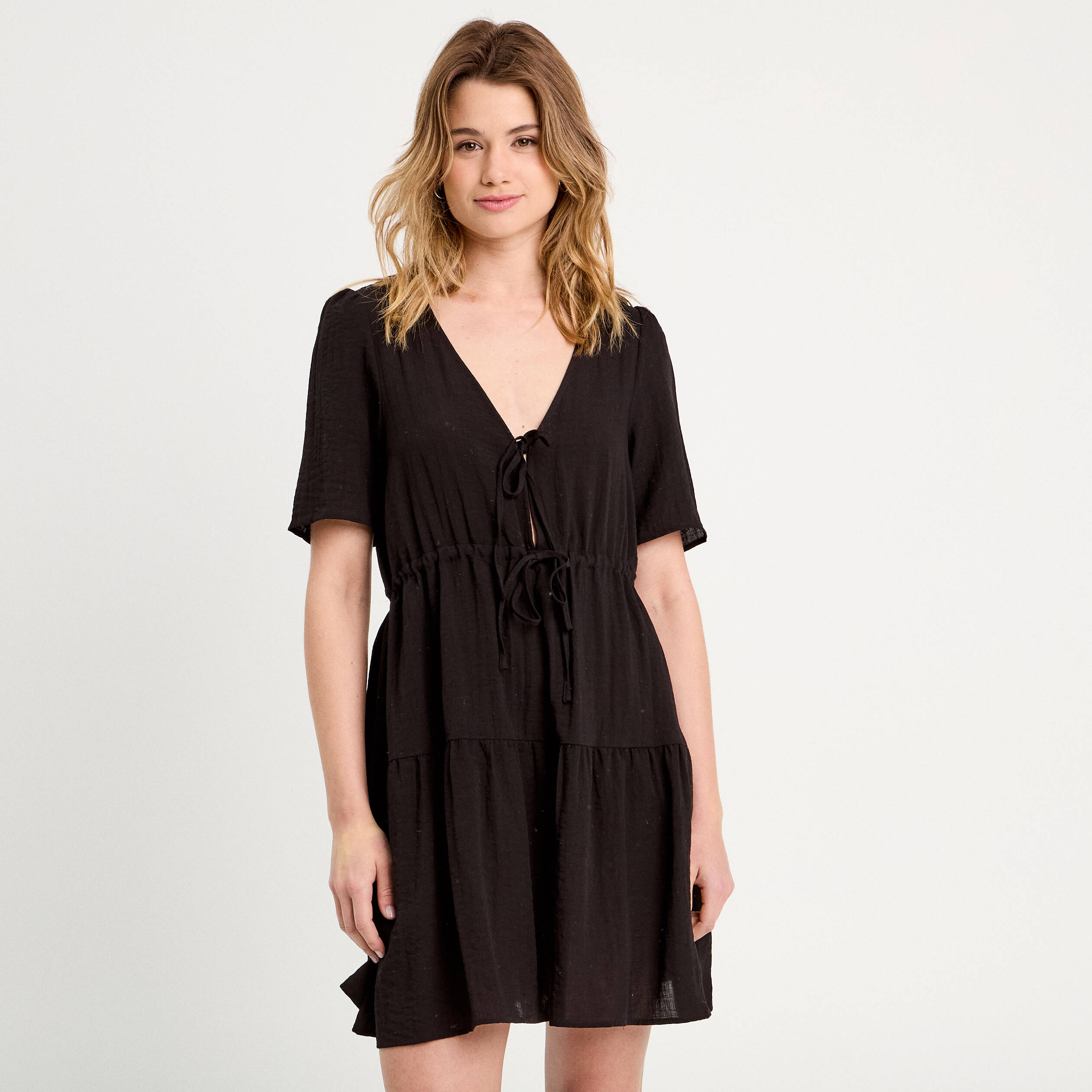robe evasee avec noeuds noir femme Robe évasée avec noeuds noir femme