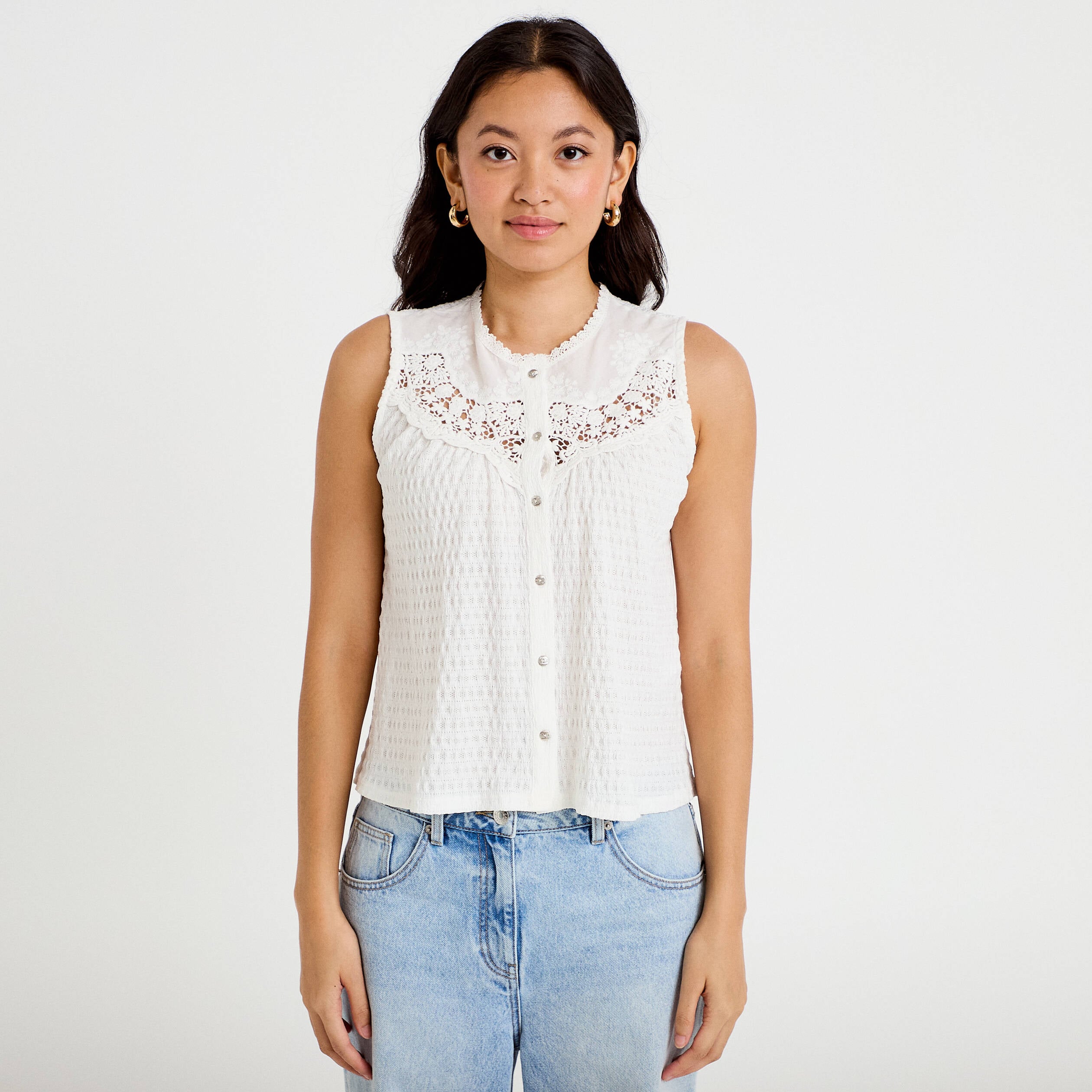 Blouse sans manches plastron brod&eacute; ecru femme