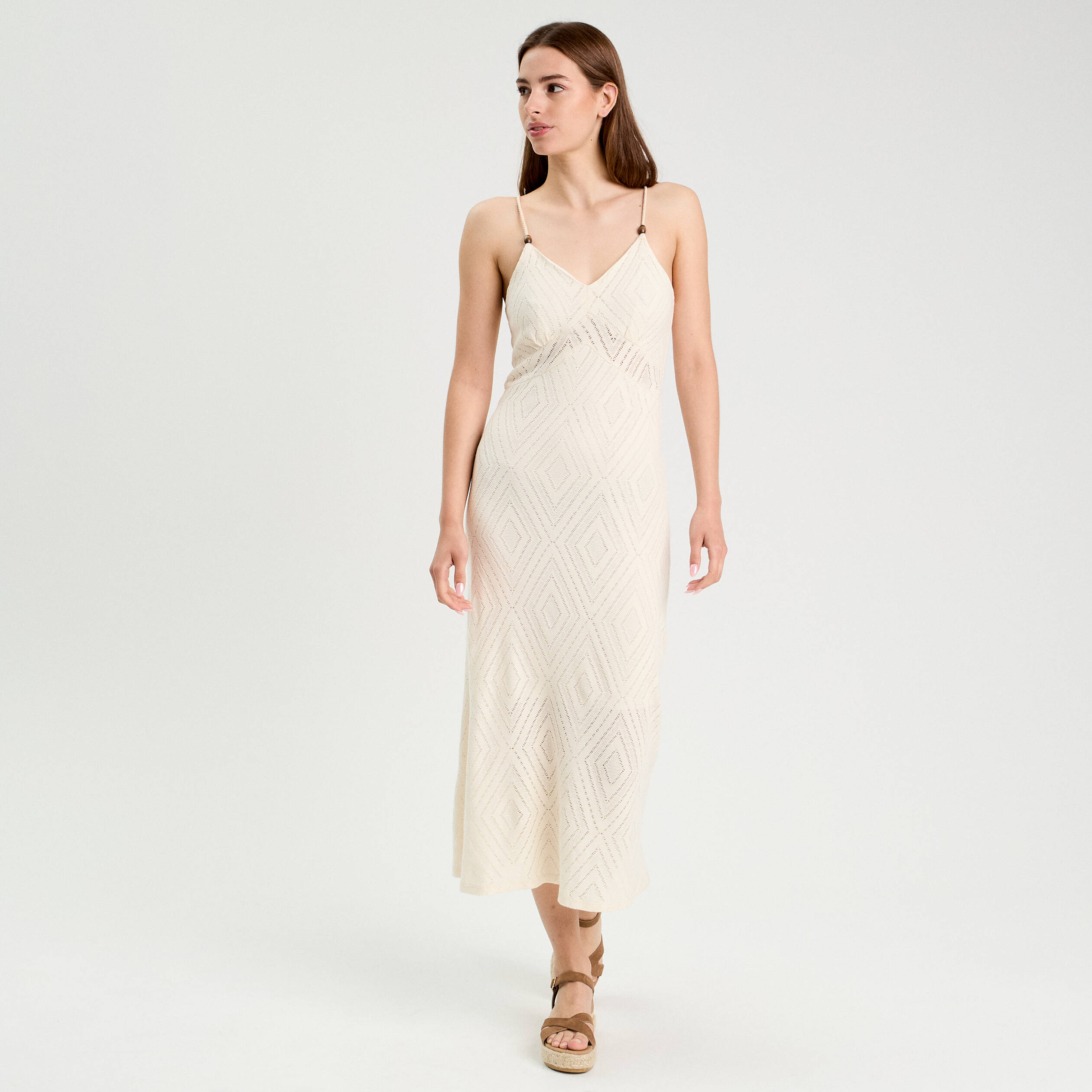 robe longue evasee ajouree ecru femme Robe longue évasée ajourée ecru femme