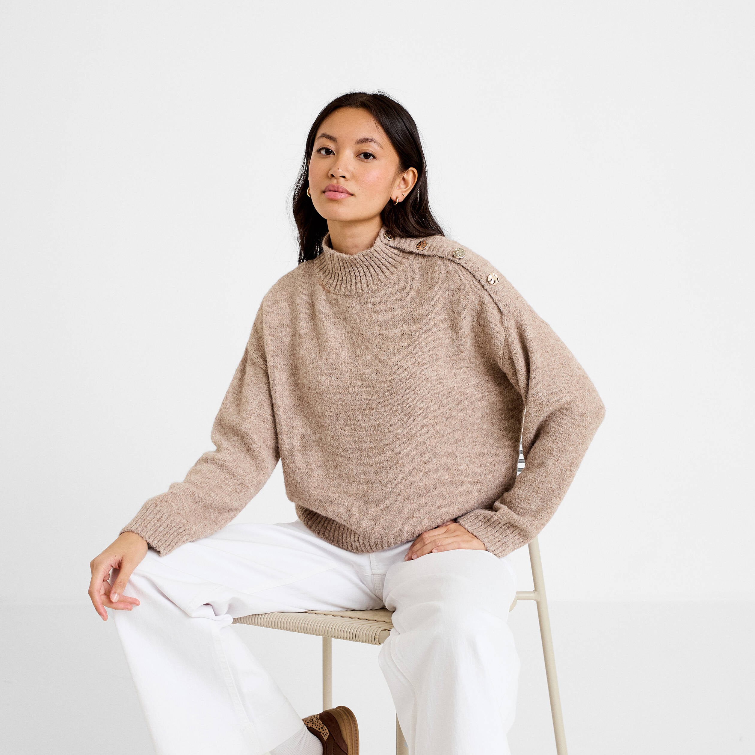 Pull col montant manches longues taupe femme