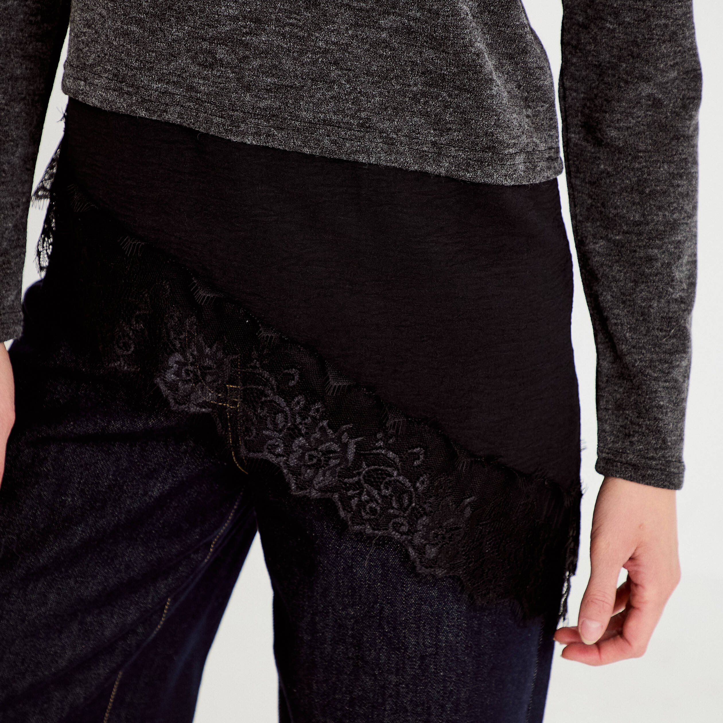 Pull manches longues gris fonc&eacute; femme