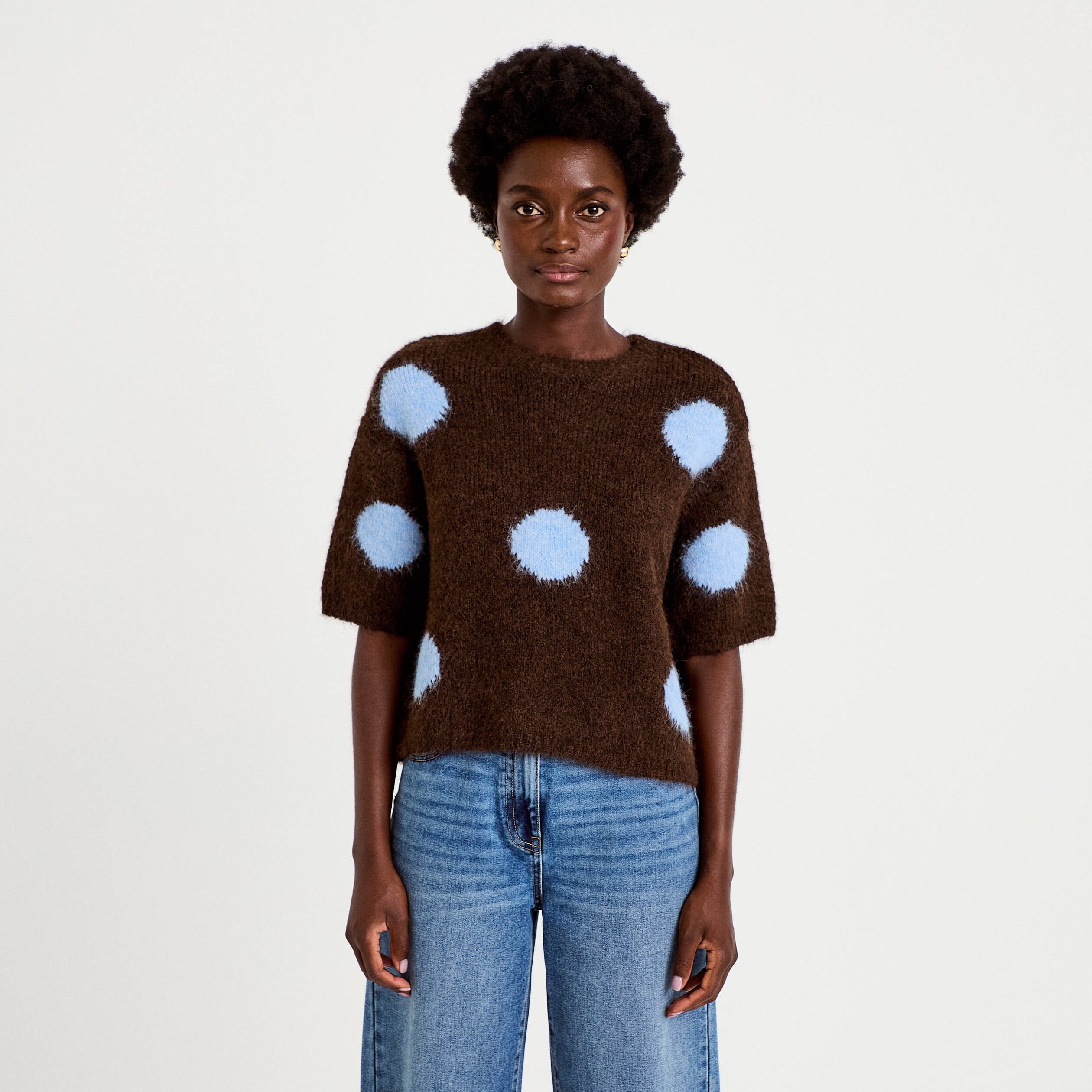 Pull col rond manches courtes marron fonc&eacute; femme