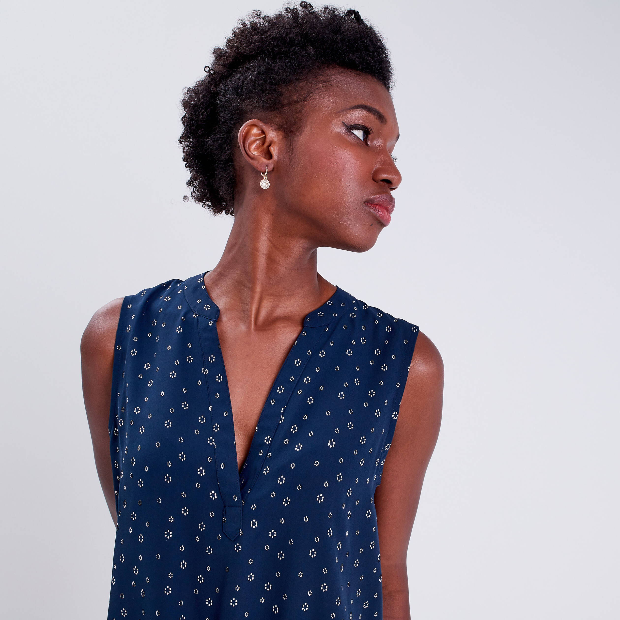 blouse sans manches bleu marine femme Blouse sans manches bleu marine femme
