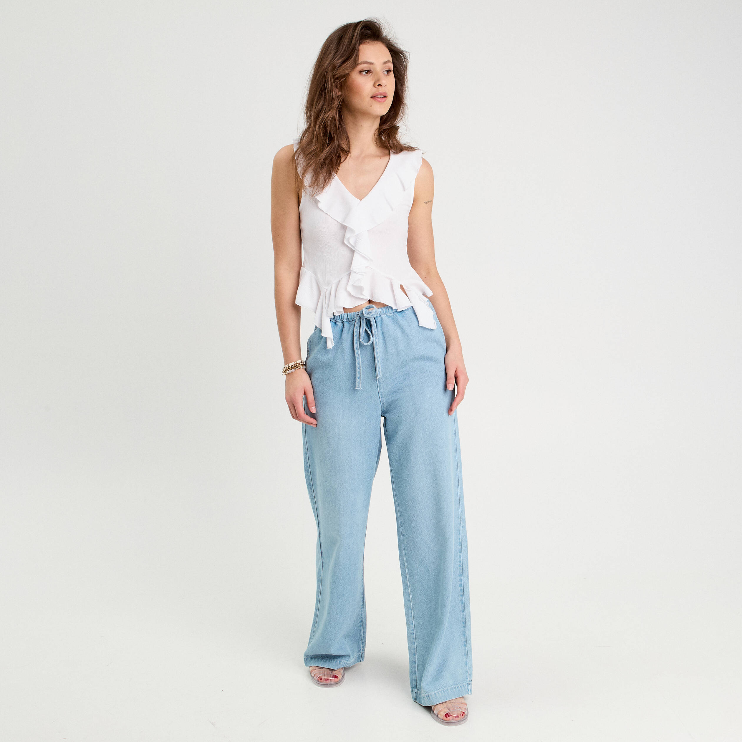 top sans manches volants blanc femme Top sans manches volants blanc femme