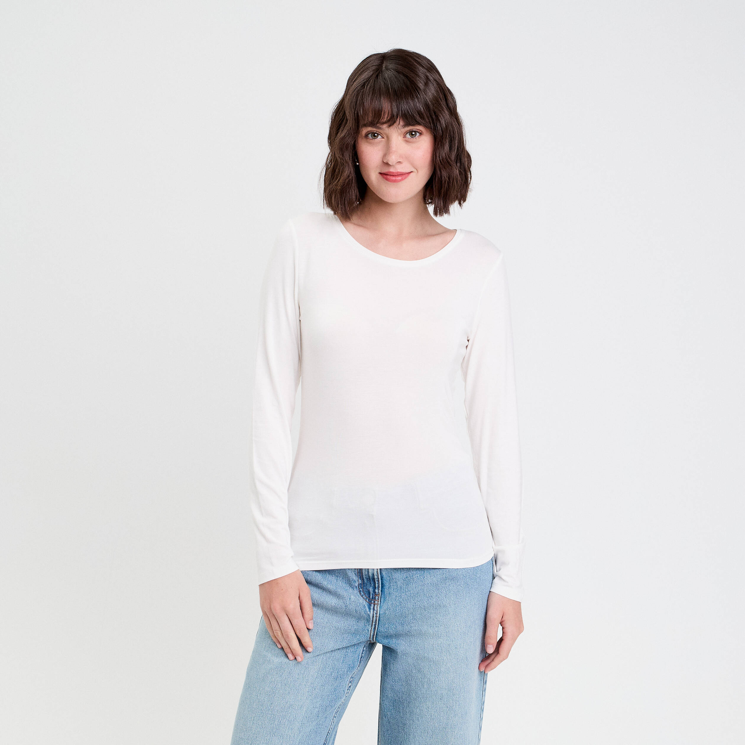 t shirt uni a manches longues ecru femme T-shirt uni à manches longues ecru femme