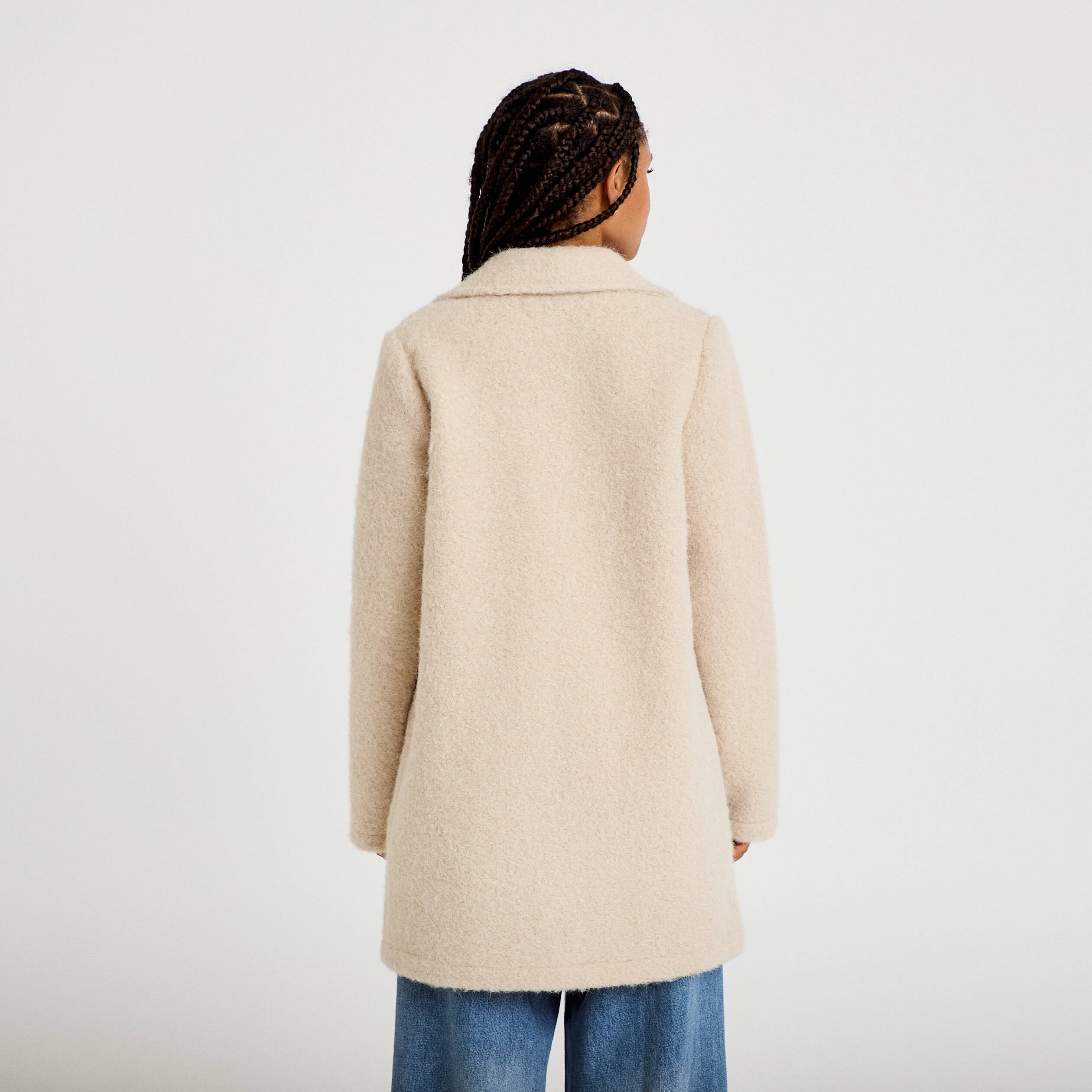 Manteau droit mi-long bouclettes beige femme