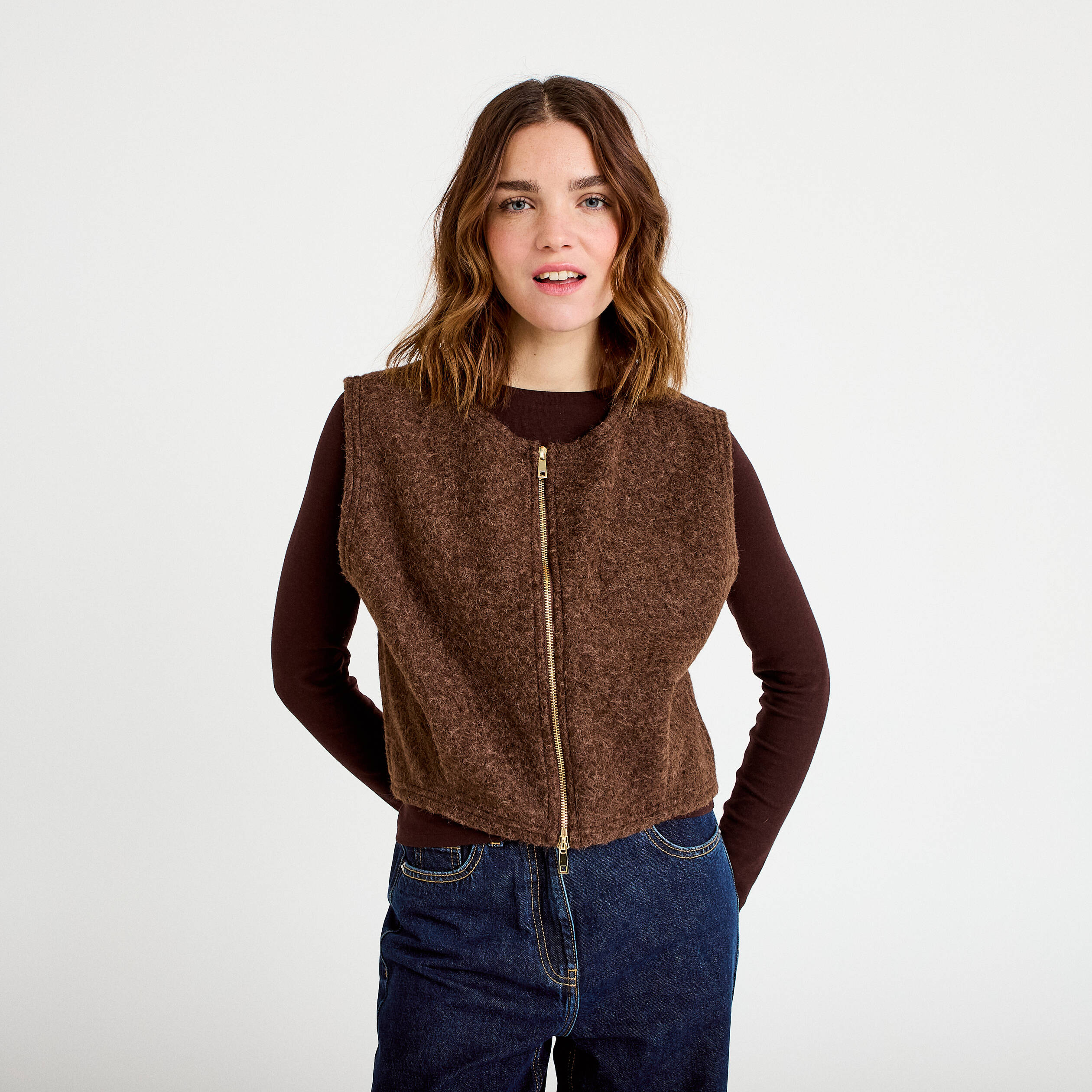Veste sans manches effet polaire marron fonc&eacute; femme