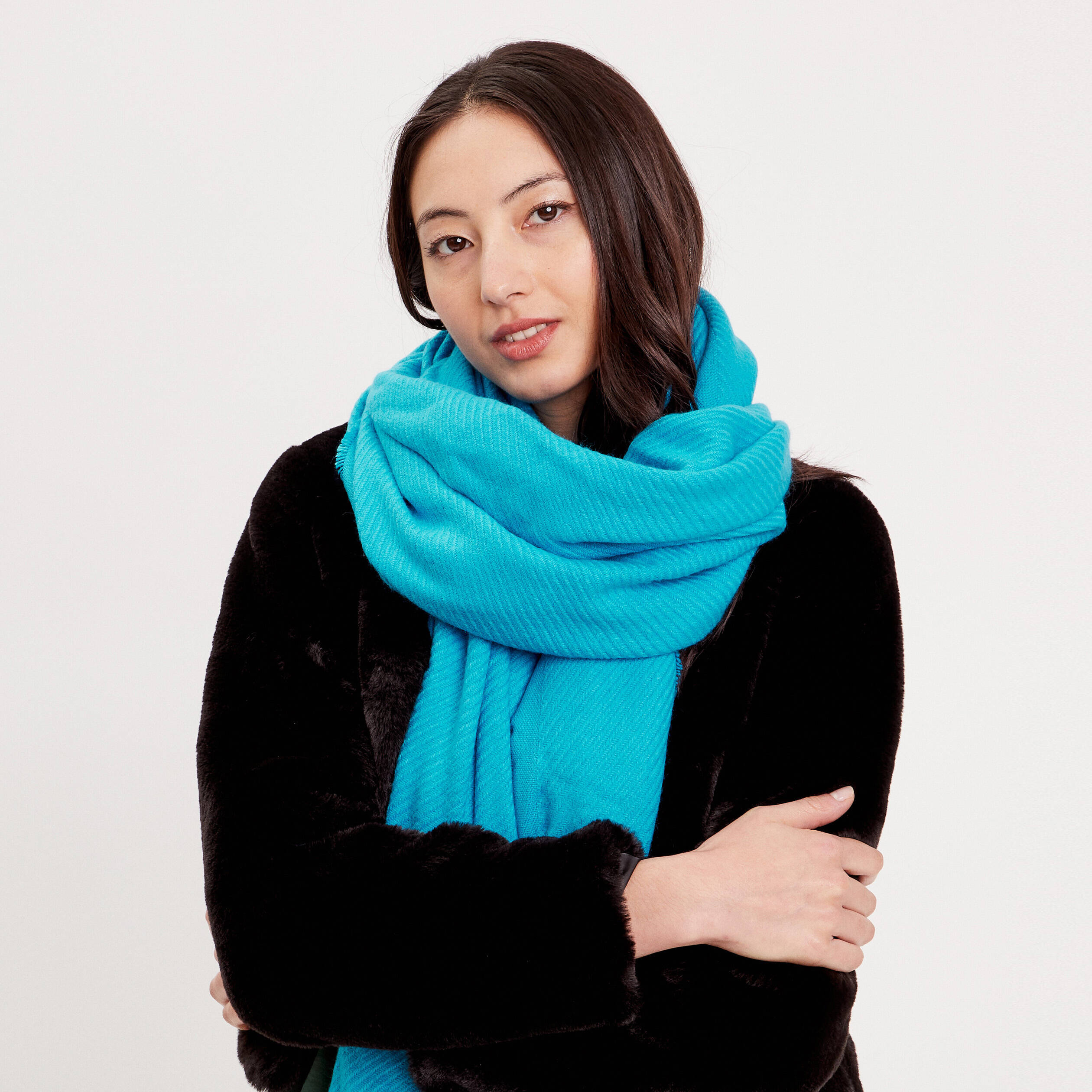 echarpe a franges bleu femme Écharpe à franges bleu femme