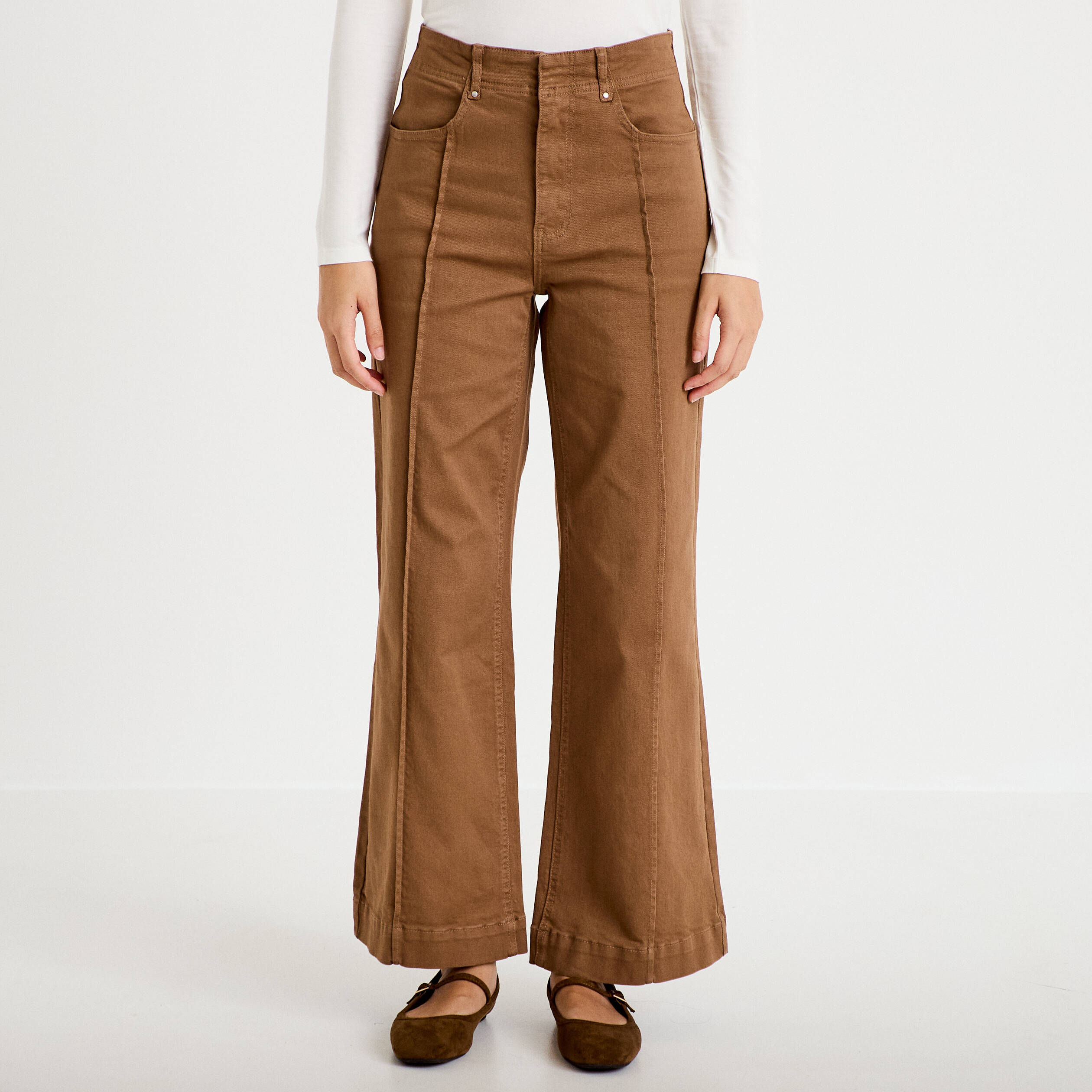 Pantalon bootcut taille basse en jean marron femme