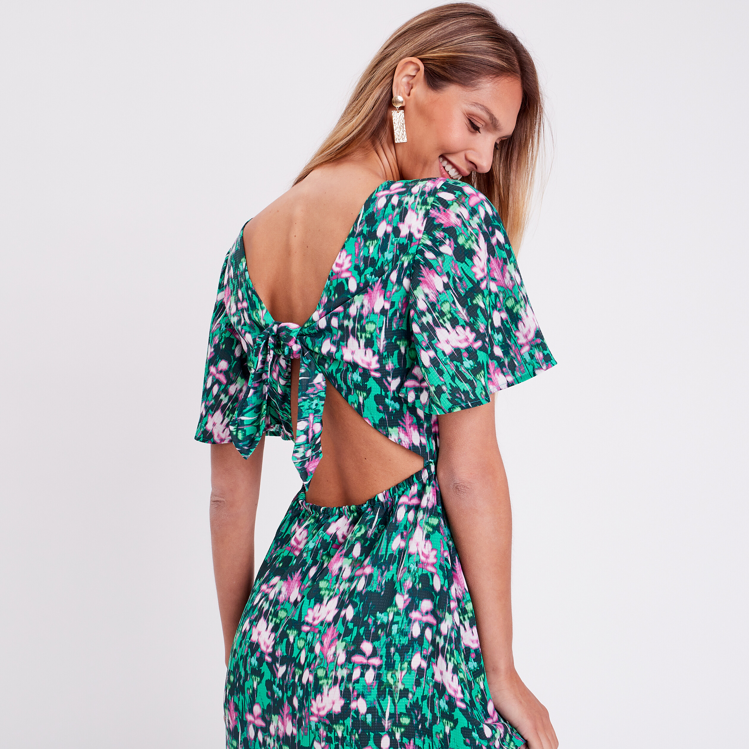 Robe longue évasée dos ouvert vert femme