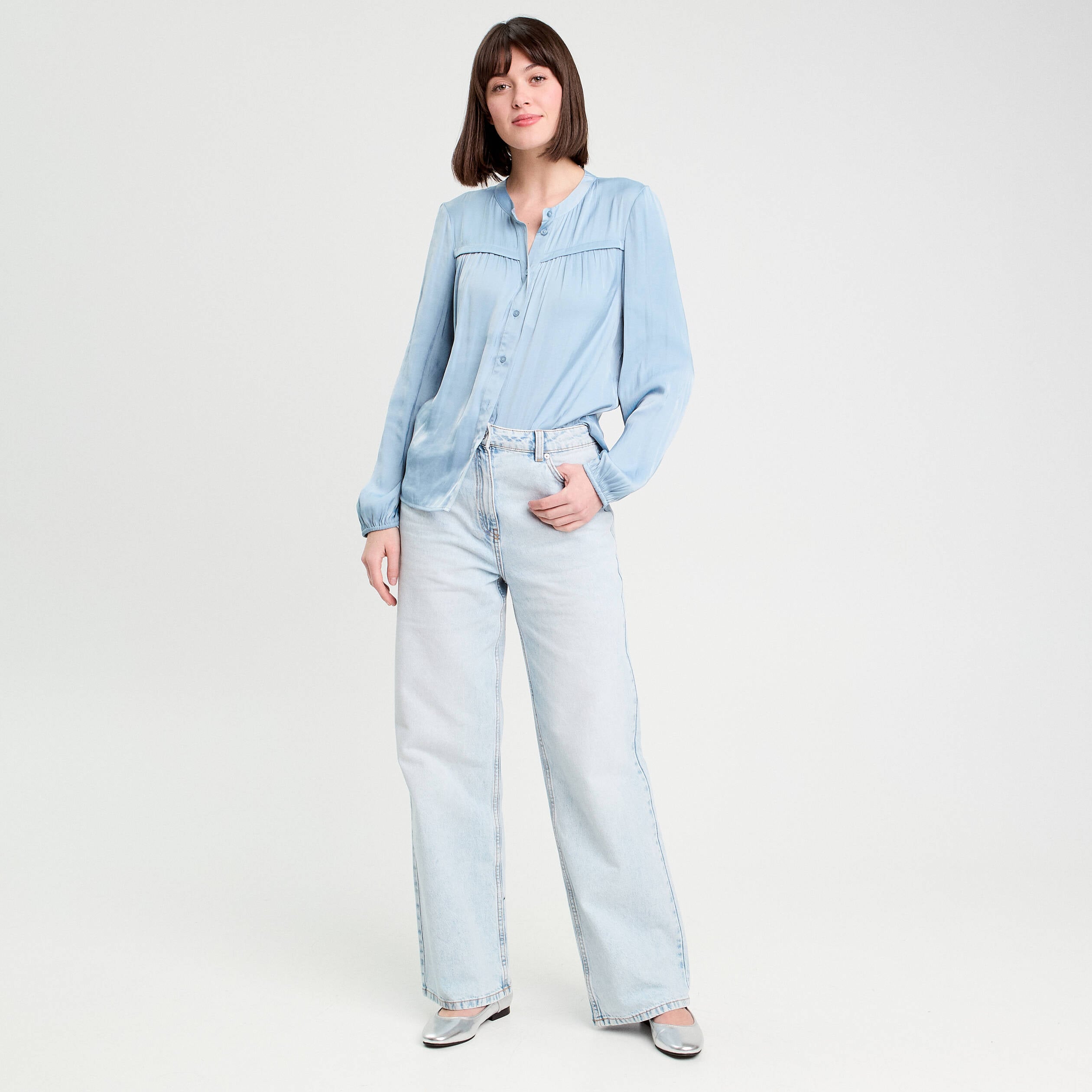 Blouse manches longues satin bleu clair femme