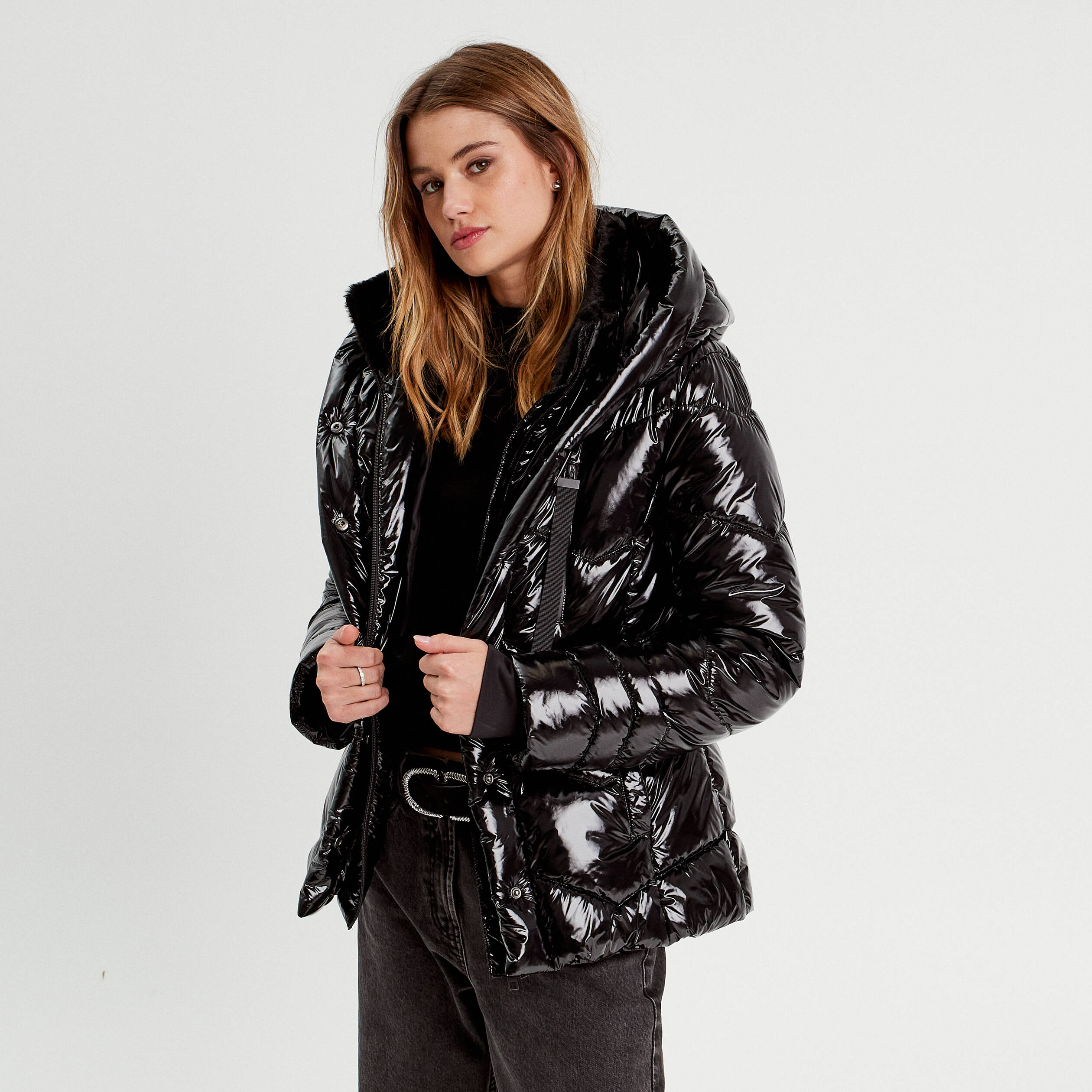 doudoune aspect vinyle noir femme Doudoune aspect vinyle noir femme
