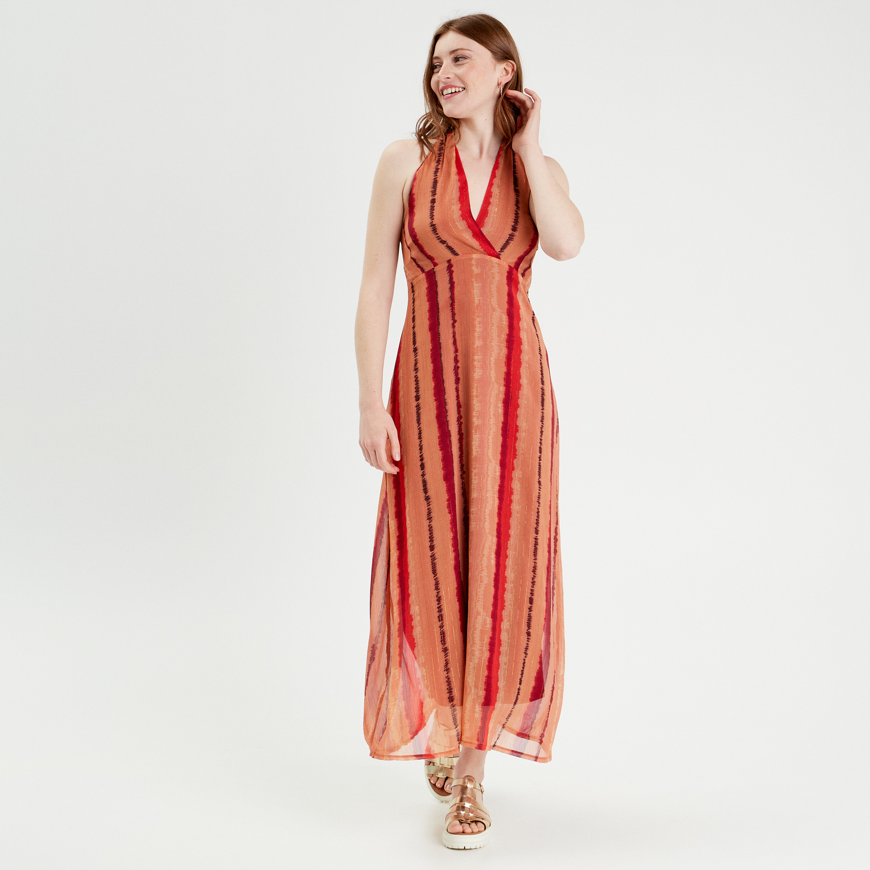 Robe longue évasée col en V rouge femme