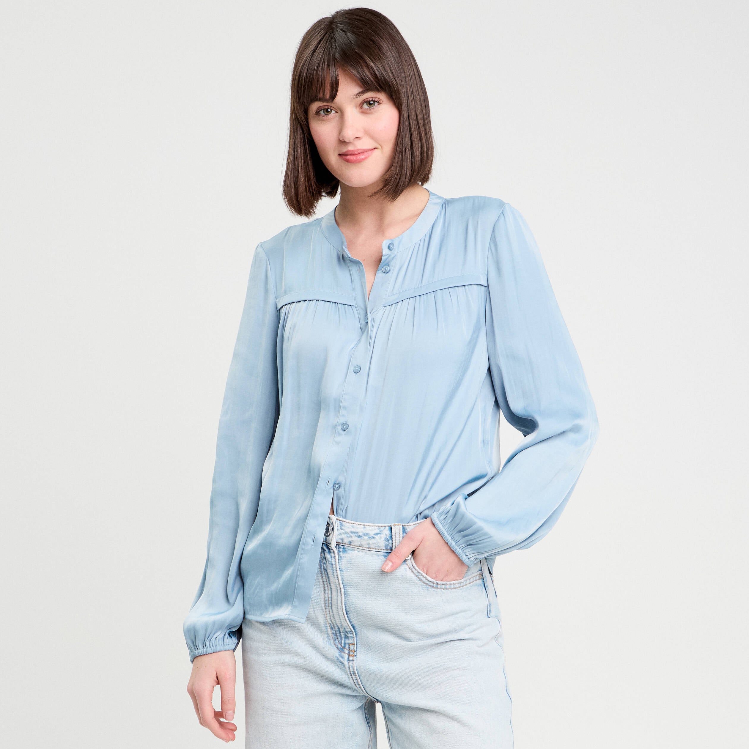 Blouse manches longues satin bleu clair femme
