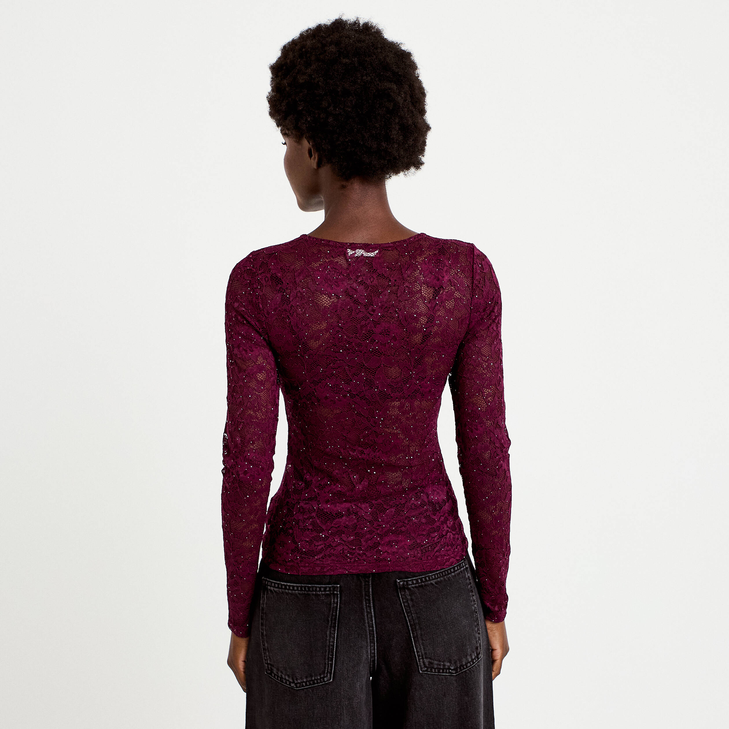 Top ajust&eacute; manches longues dentelle prune femme
